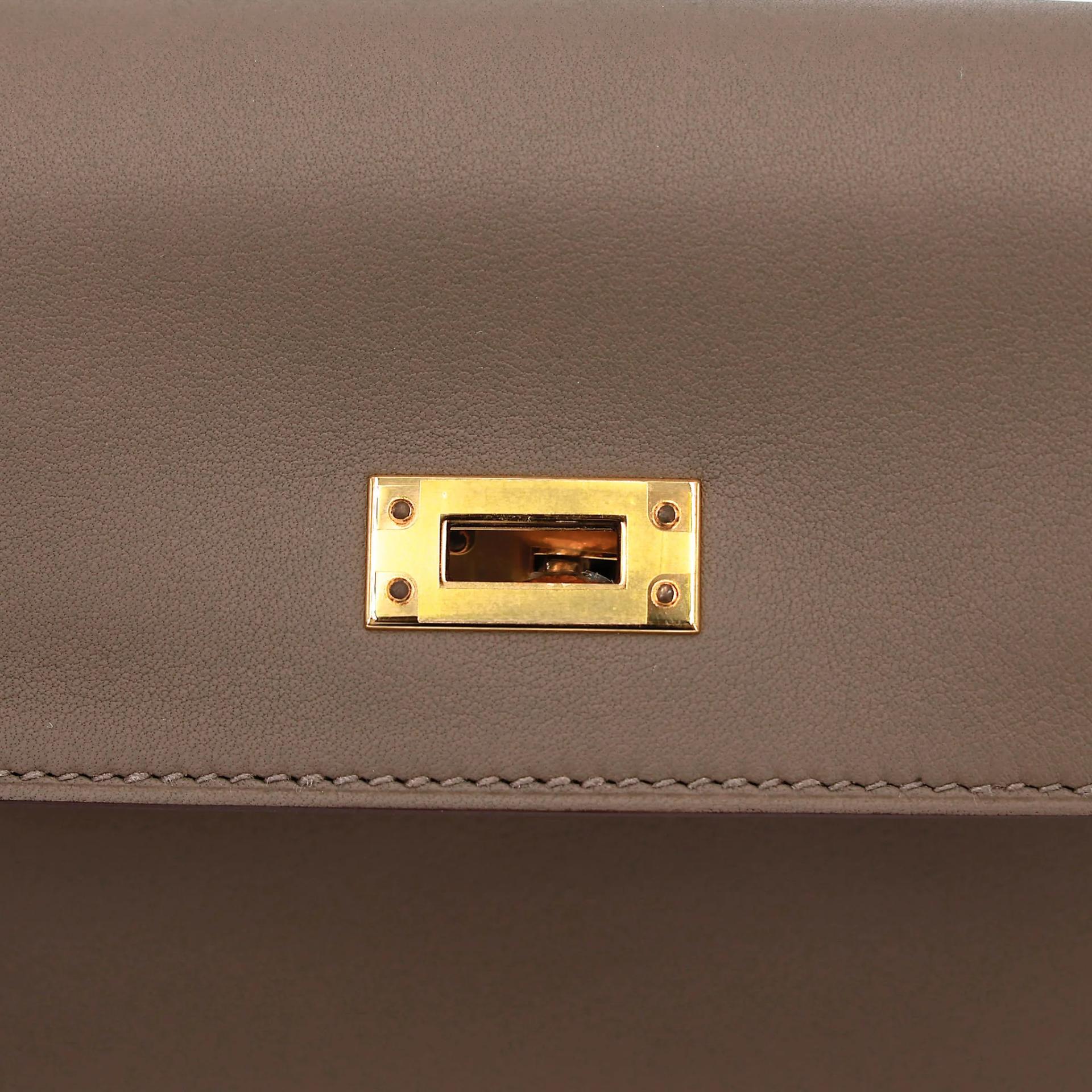 Unused ( Rank NS ) HERMÈS Kelly Moove Etoupe (18) Swift Gold hardware B (2023) - 25