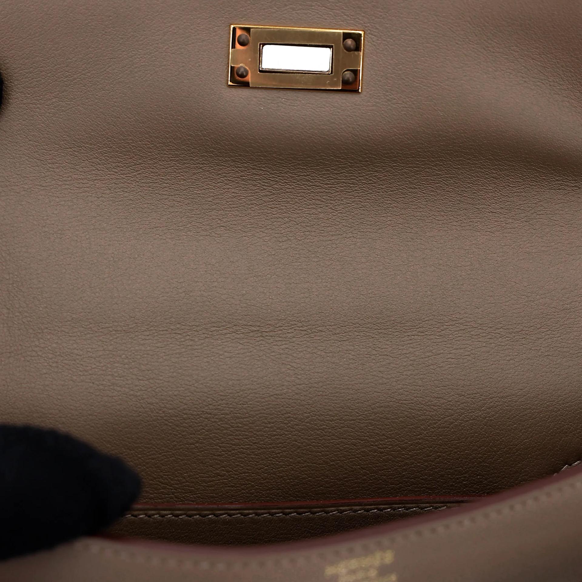 Unused ( Rank NS ) HERMÈS Kelly Moove Etoupe (18) Swift Gold hardware B (2023) - 29