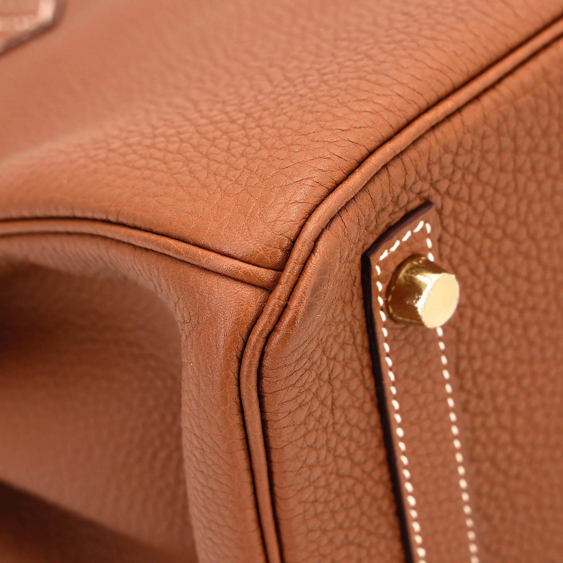Very Good ( Rank A) HERMÈS Birkin 30 Gold (37) Togo Gold hardware D (2019) - 11