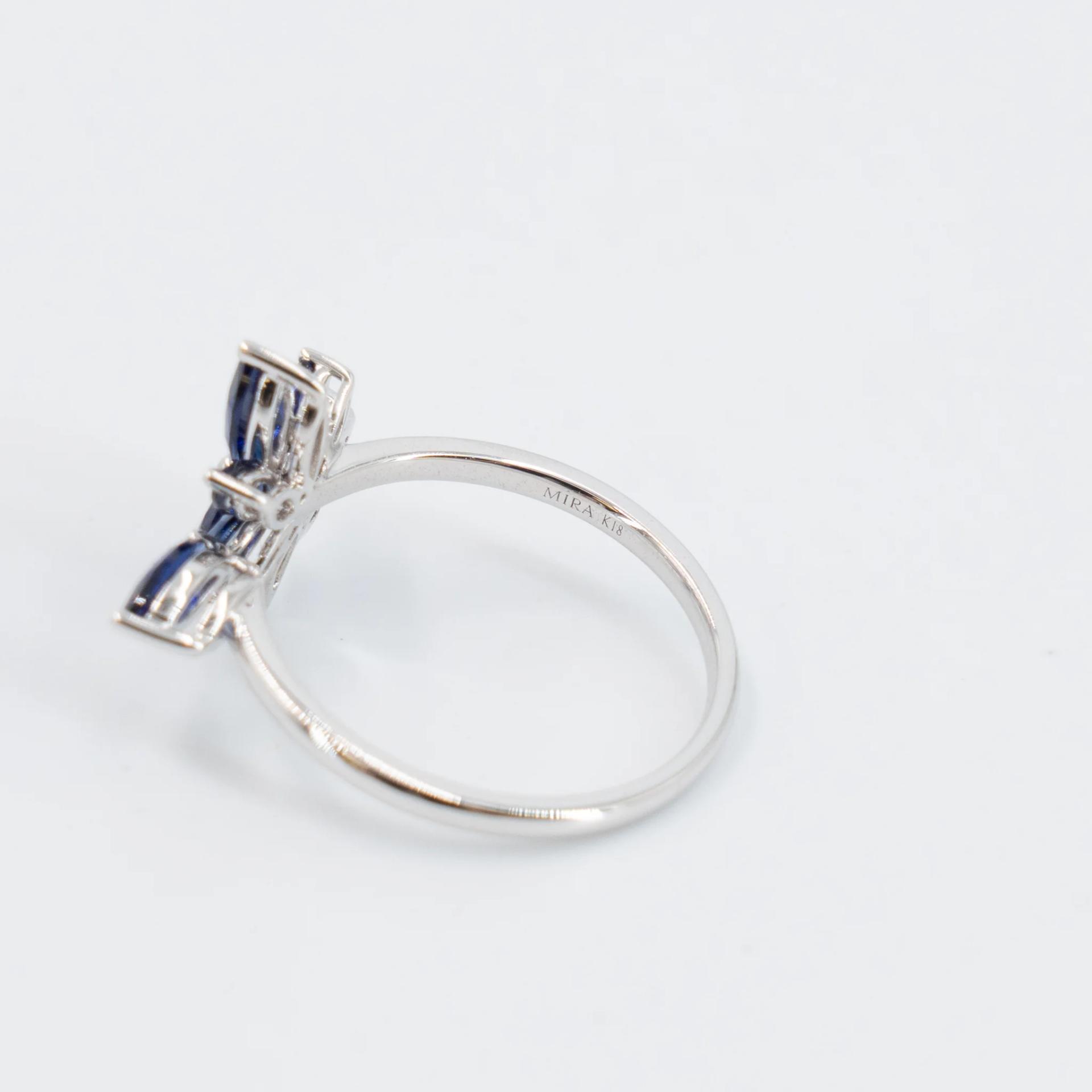 Brand New ( Rank N ) Mira MIRA Lumière Star PINKY RING Blue 18K White Gold - 7