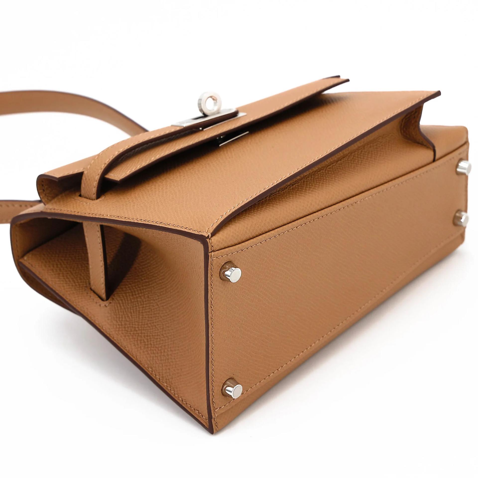 Brand New ( Rank N ) HERMÈS Limited Edition Kelly 20 en Desordre Biscuit (4B) Epsom Palladium hardware G (2026) - 5
