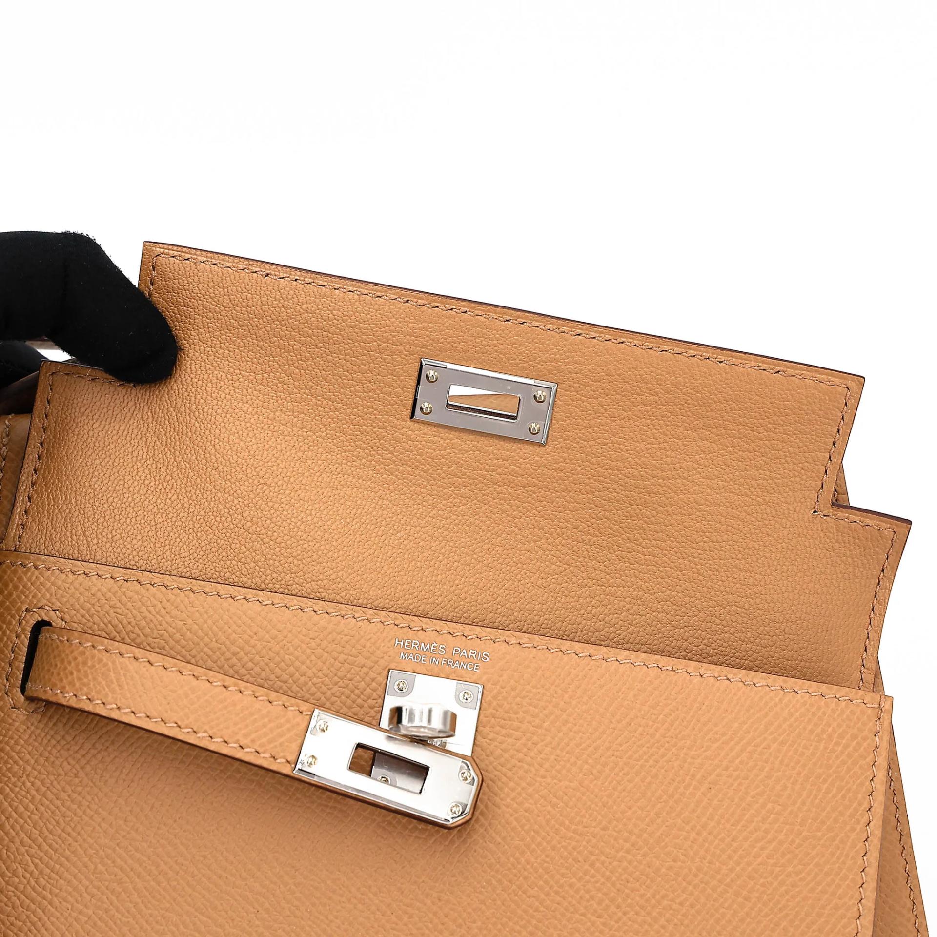 Brand New ( Rank N ) HERMÈS Limited Edition Kelly 20 en Desordre Biscuit (4B) Epsom Palladium hardware G (2026) - 12