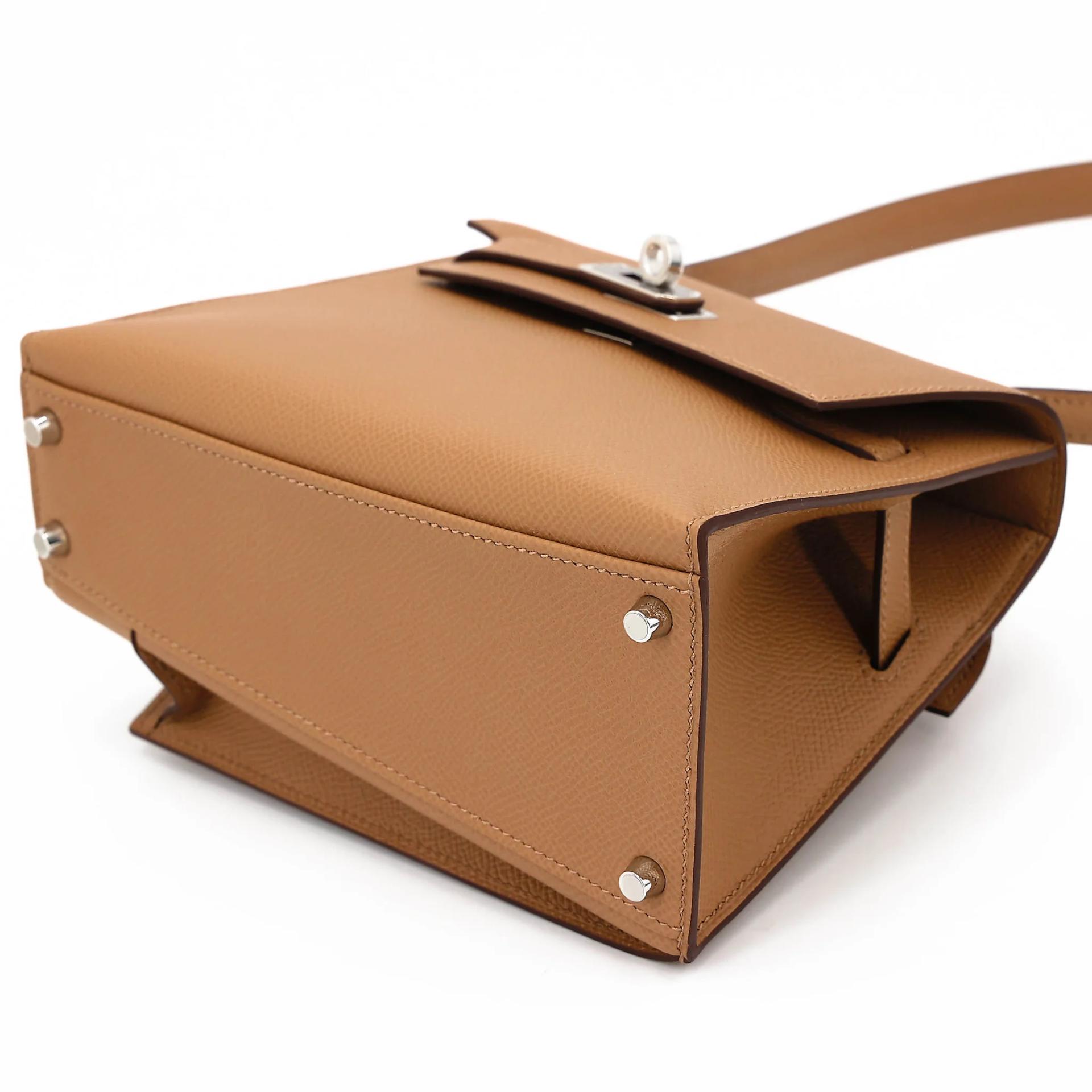 Brand New ( Rank N ) HERMÈS Limited Edition Kelly 20 en Desordre Biscuit (4B) Epsom Palladium hardware G (2026) - 6