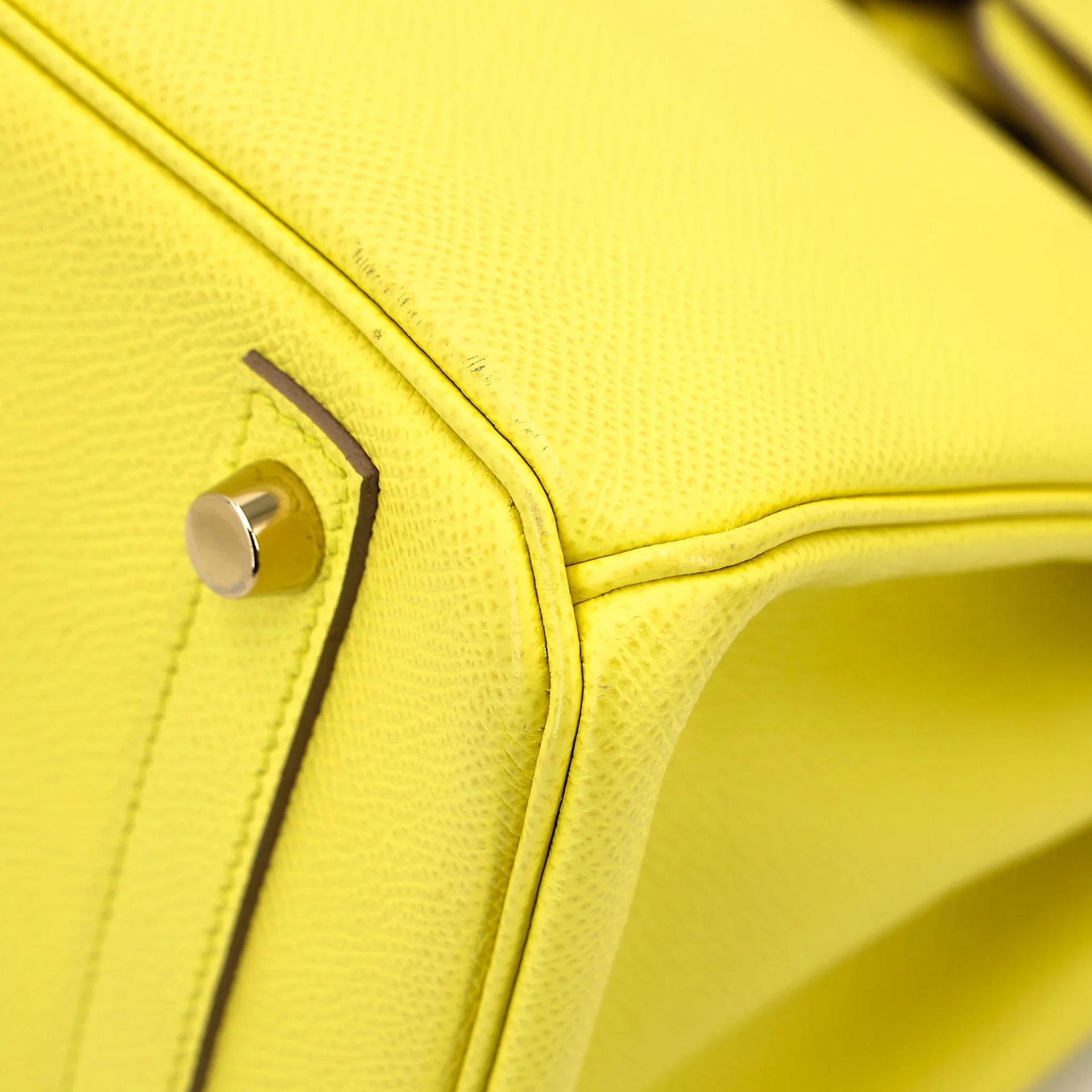 Very Good ( Rank A) HERMÈS Birkin 30 Lime (9R) Epsom Gold hardware Square Q (2013) - 15