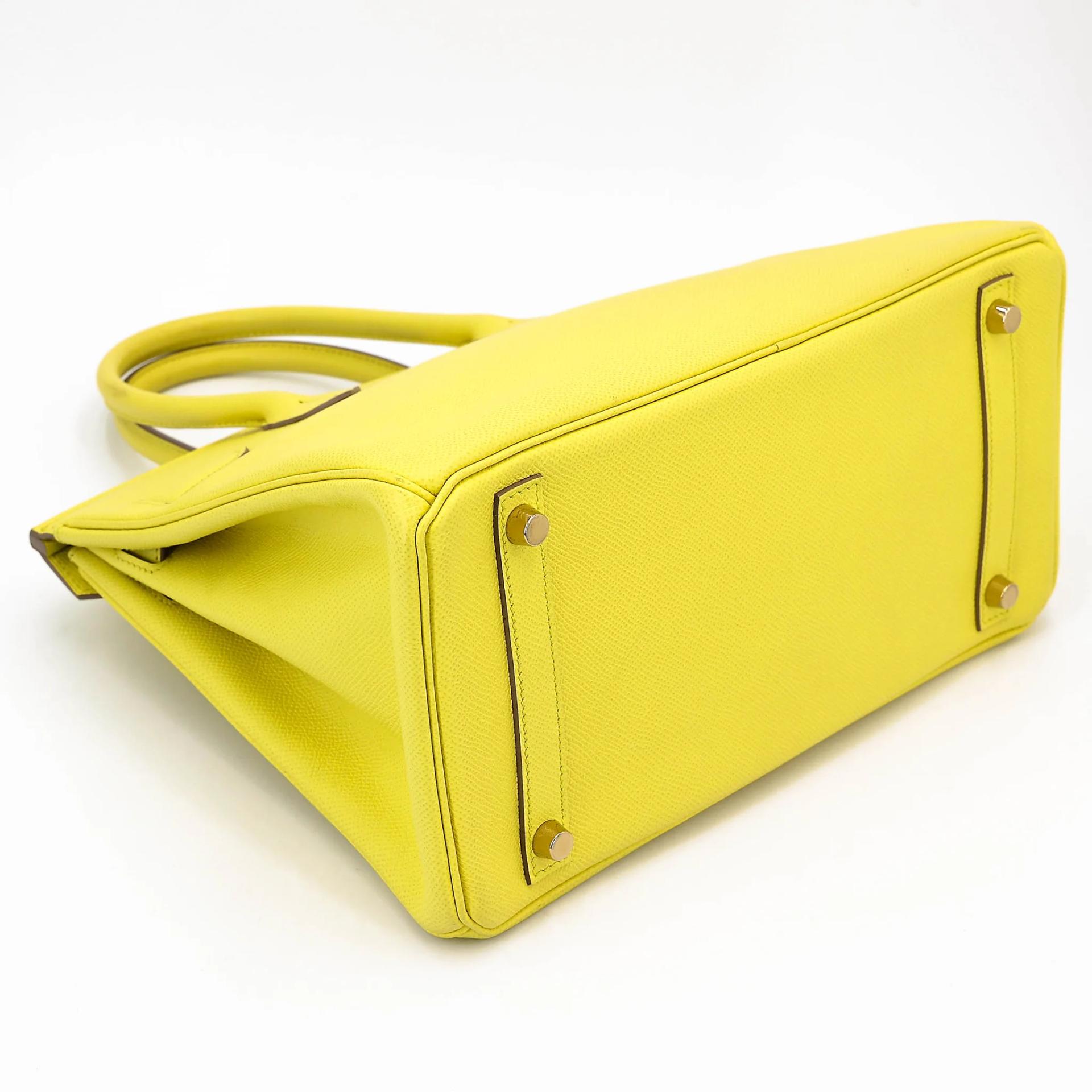 Very Good ( Rank A) HERMÈS Birkin 30 Lime (9R) Epsom Gold hardware Square Q (2013) - 12