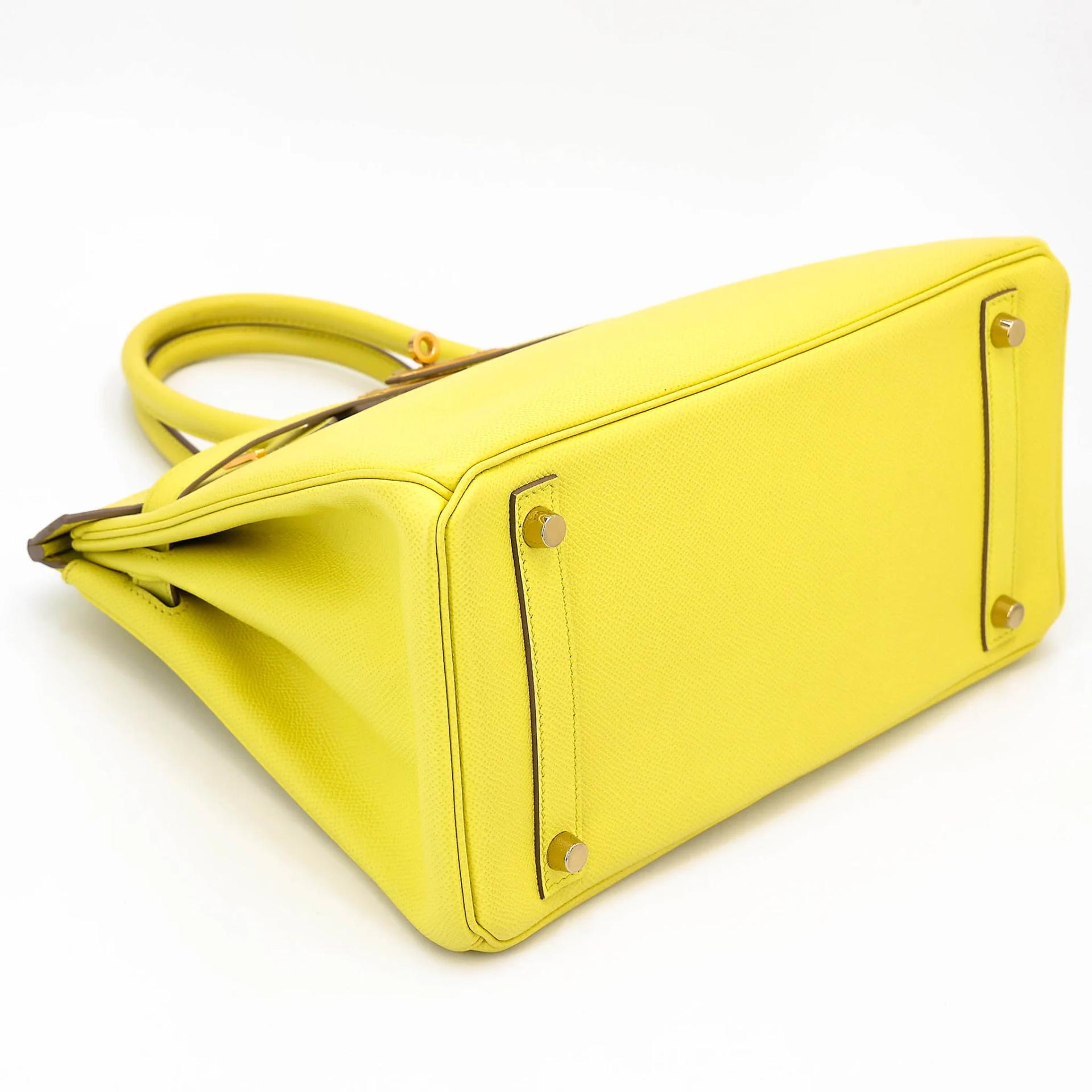 Very Good ( Rank A) HERMÈS Birkin 30 Lime (9R) Epsom Gold hardware Square Q (2013) - 10