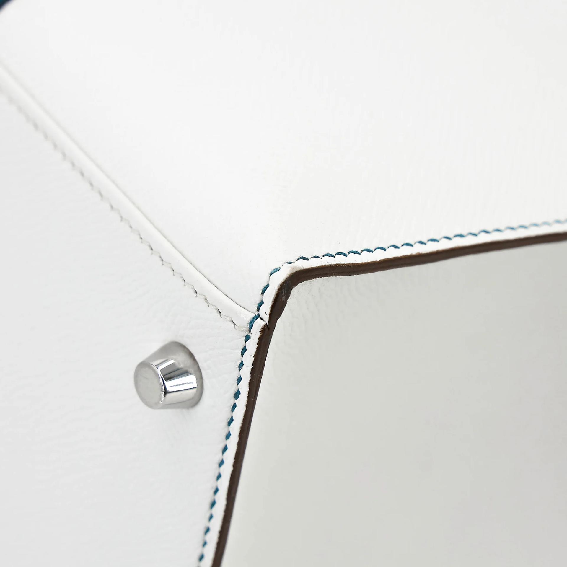 Very Good ( Rank A) HERMÈS Limited Edition Kelly 35 Flag White (01) Bleu Thalassa (7A) Epsom Palladium hardware Square R (2014) - 8