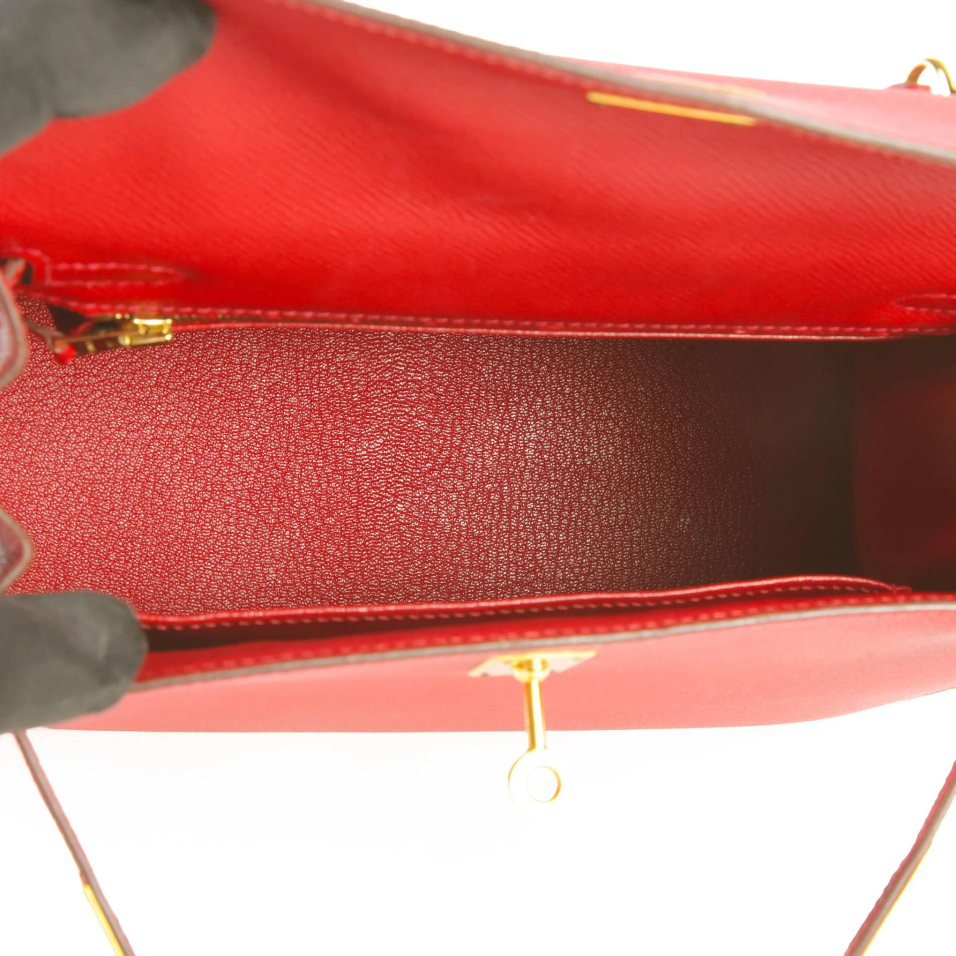 Very Good ( Rank A) HERMÈS Kelly 25 Sellier Rouge Casaque (Q5) Epsom Gold hardware X (2016) - 11