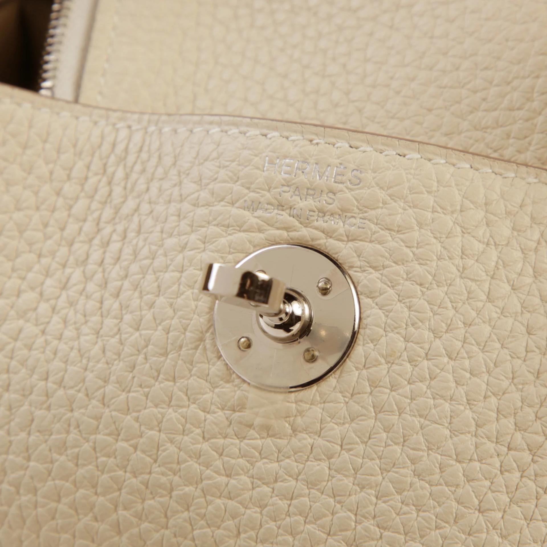 Very Good ( Rank A) HERMÈS Mini Lindy II Craie (10) Clemence Palladium hardware Z (2021) - 9
