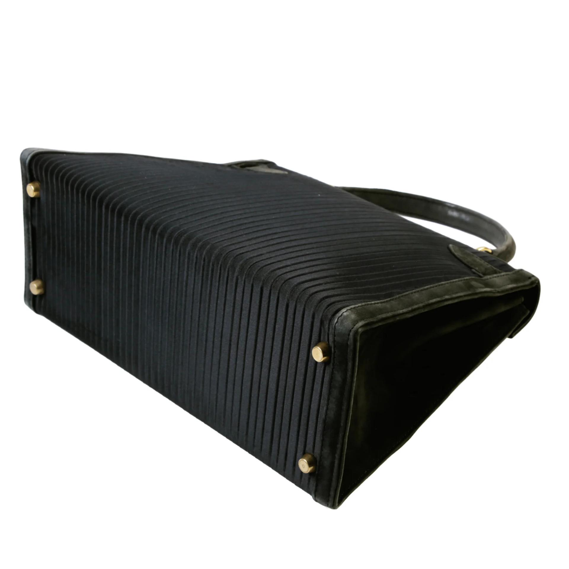Good ( Rank AB) HERMÈS Limited Edition Kelly 28 Sellier Black Doblis Suede Gold hardware Circle W (1993) - 7