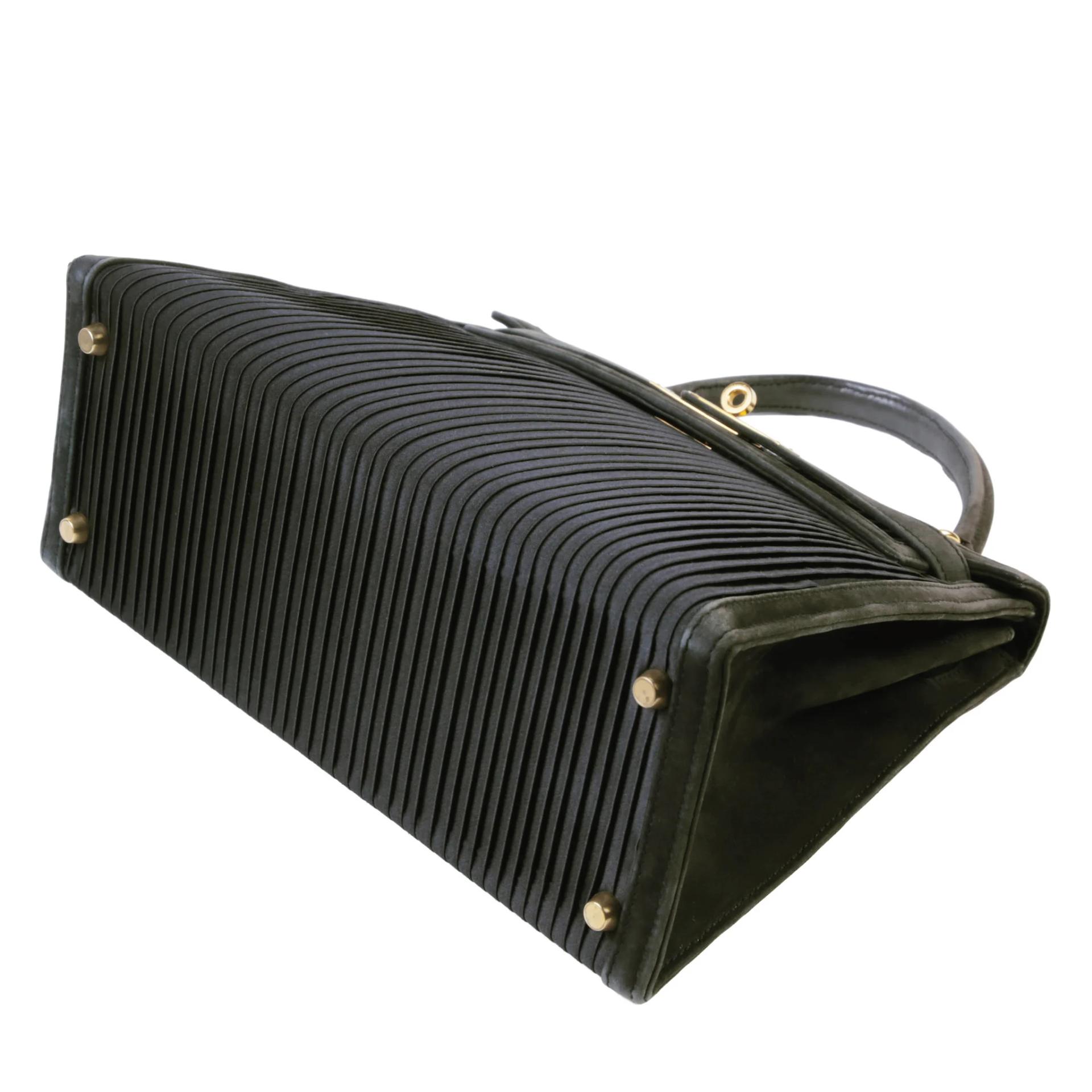 Good ( Rank AB) HERMÈS Limited Edition Kelly 28 Sellier Black Doblis Suede Gold hardware Circle W (1993) - 5