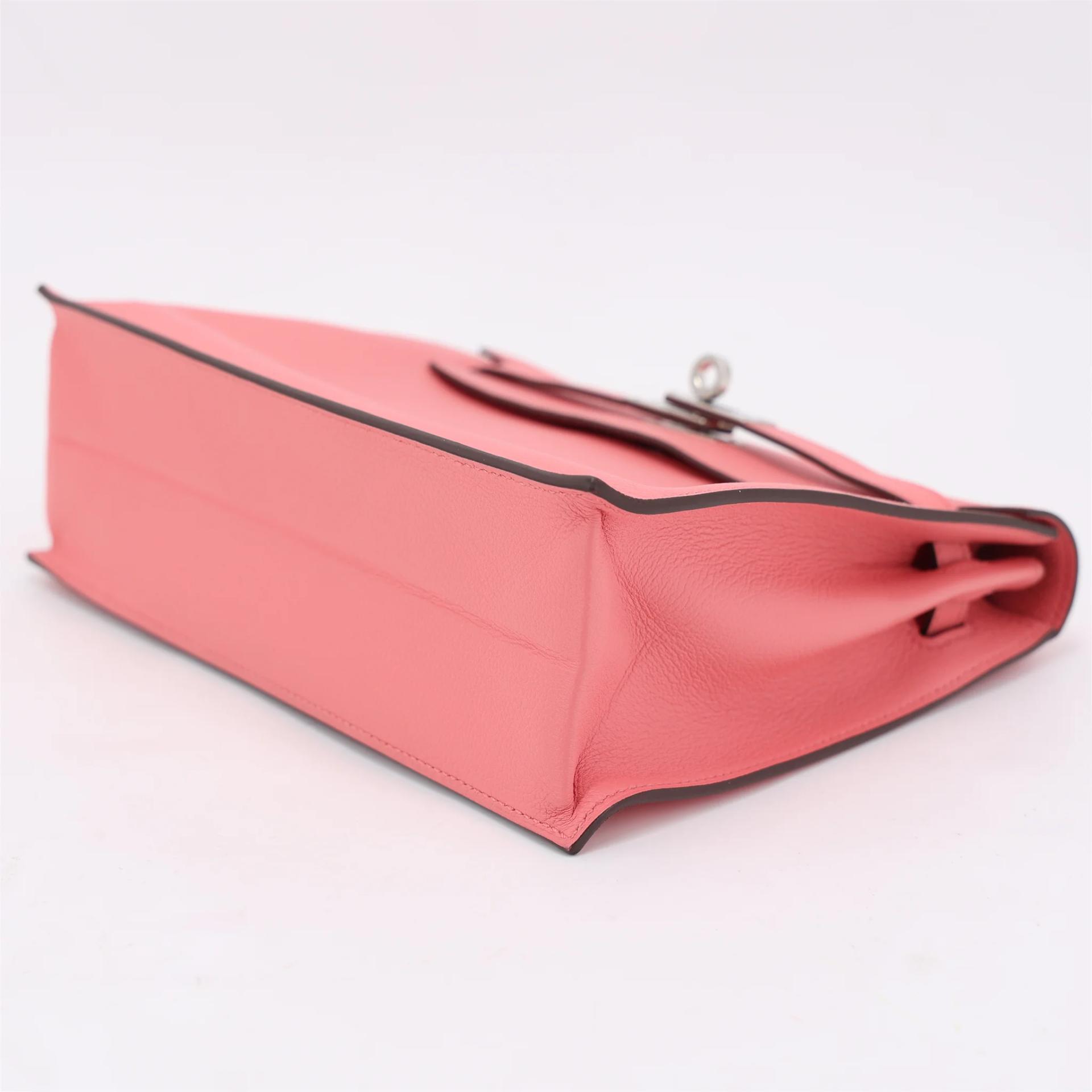 Excellent ( Rank SA ) HERMÈS Kelly Danse Verso Rose d’Ete (K4) Vert Titien (1T) Evercolor Palladium hardware B (2023) - 4