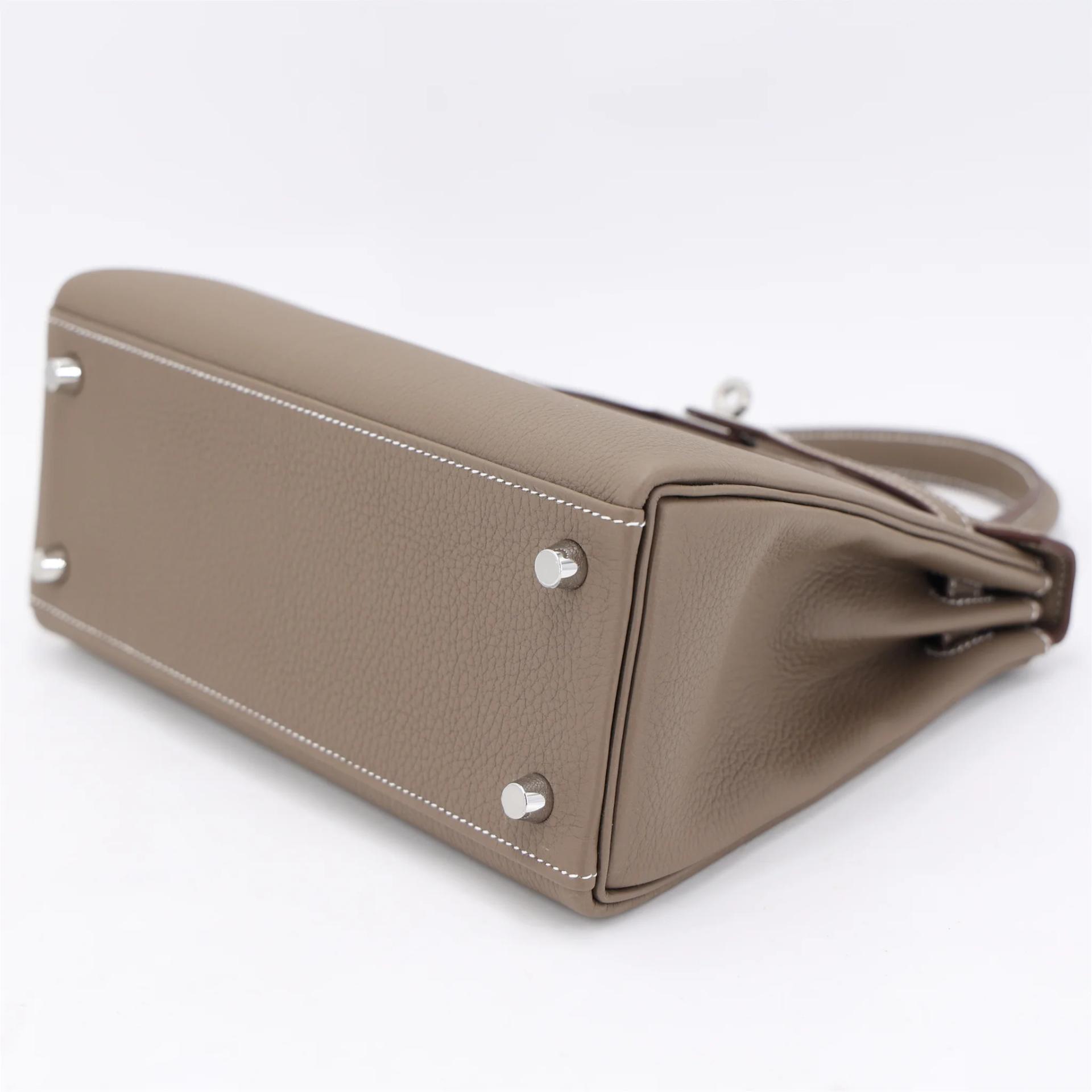 Brand New ( Rank N ) HERMÈS Kelly 25 Etoupe (18) Togo Palladium hardware G (2026) - 5