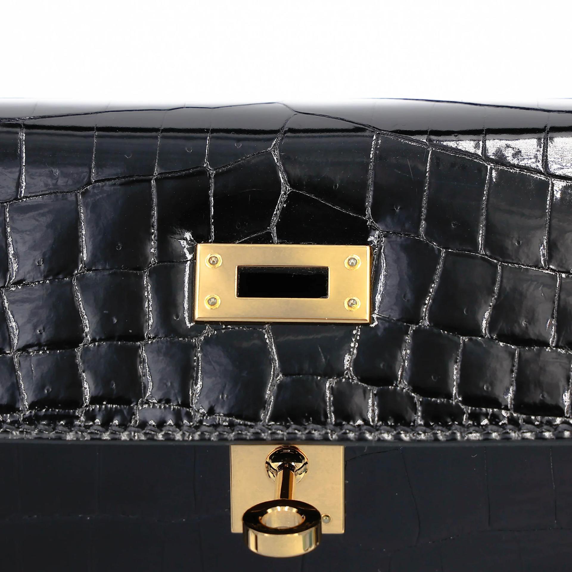 Unused ( Rank NS ) HERMÈS Kelly 25 Sellier Noir (89) Shiny Niloticus Crocodile Gold hardware Z (2021) - 11