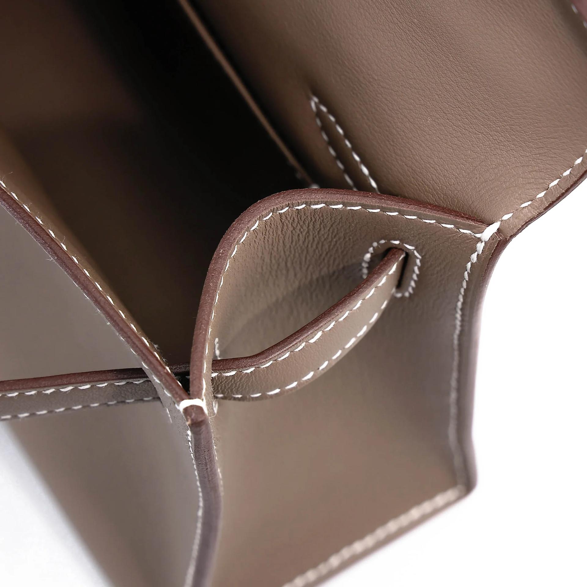 Brand New ( Rank N ) HERMÈS Kelly Pochette Etoupe (18) Swift Gold hardware K (2025) - 16