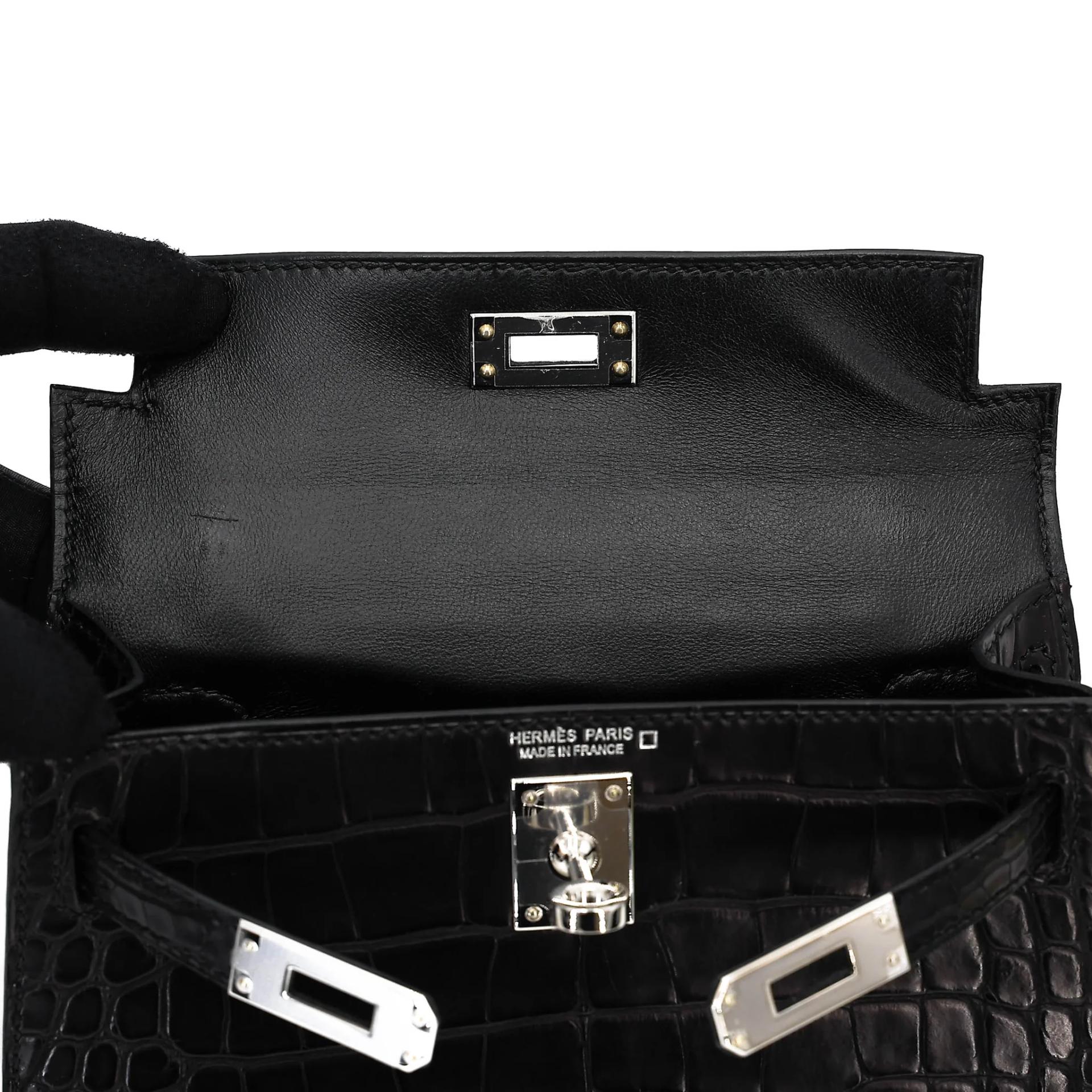Very Good ( Rank A) HERMÈS Mini Kelly II Noir (89) Matte Alligator Palladium hardware C (2018) - 17