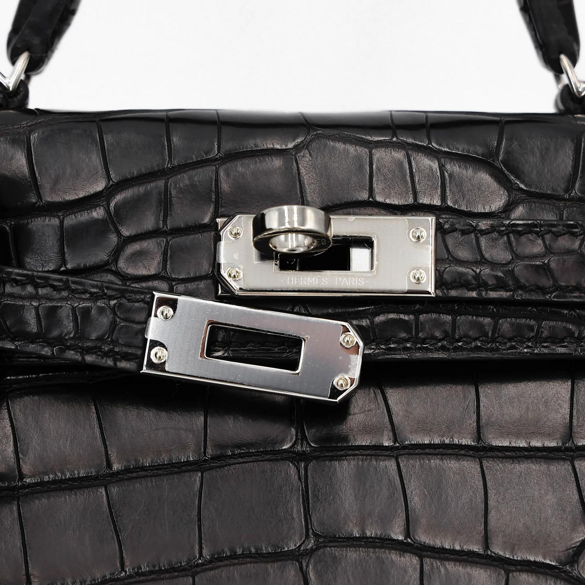 Very Good ( Rank A) HERMÈS Mini Kelly II Noir (89) Matte Alligator Palladium hardware C (2018) - 12