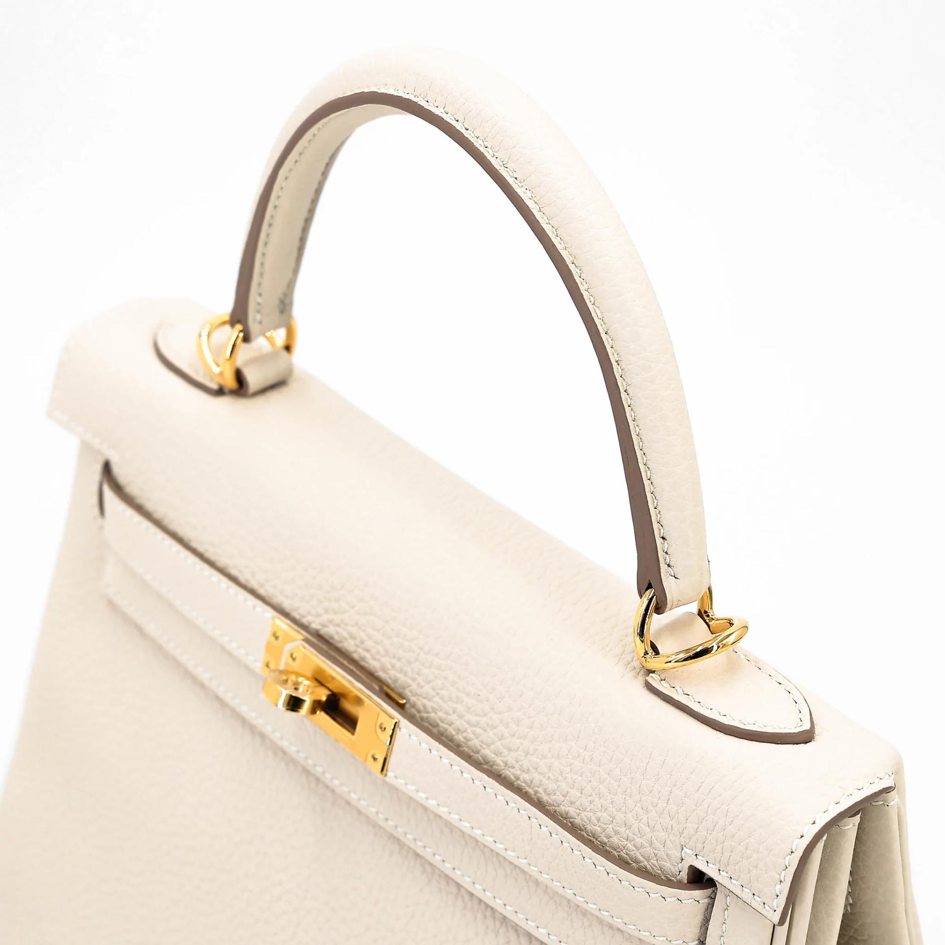 Unused ( Rank NS ) HERMÈS Kelly 25 Craie (10) Togo Gold hardware W (2024) - 3