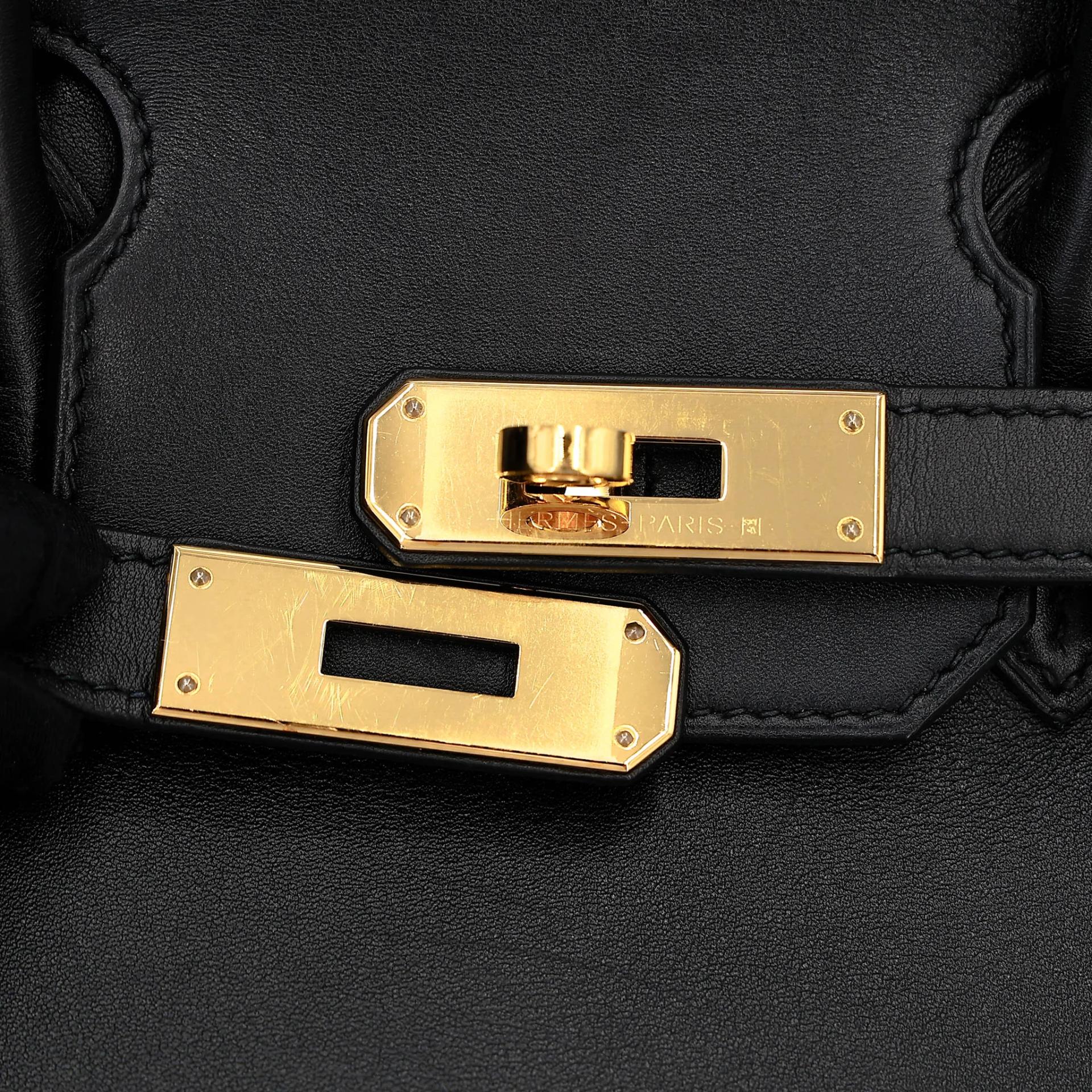Good ( Rank AB) HERMÈS Birkin 30 Noir (89) Jonathan Gold hardware C (2018) - 18