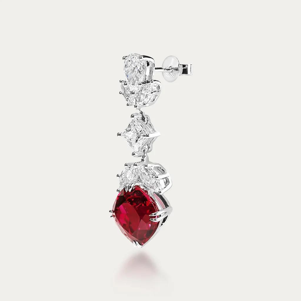 Brand New ( Rank N ) Mira Mira Premium collection Ruby Nova Earring Red 18K White Gold - 3