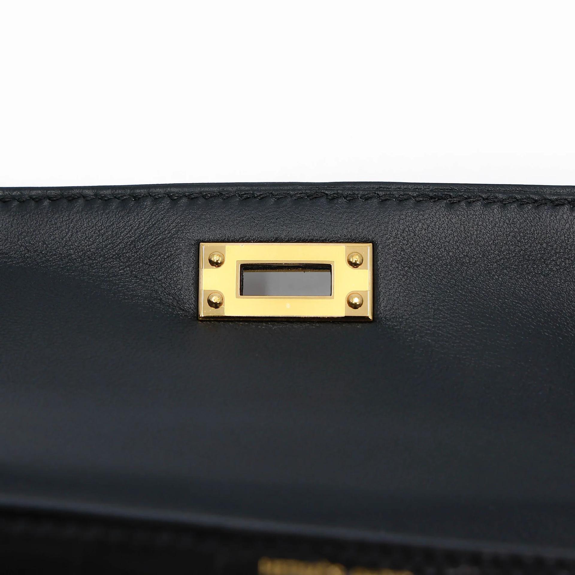 Brand New ( Rank N ) HERMÈS Mini Kelly II Noir (89) Matte Alligator Gold hardware G (2026) - 11