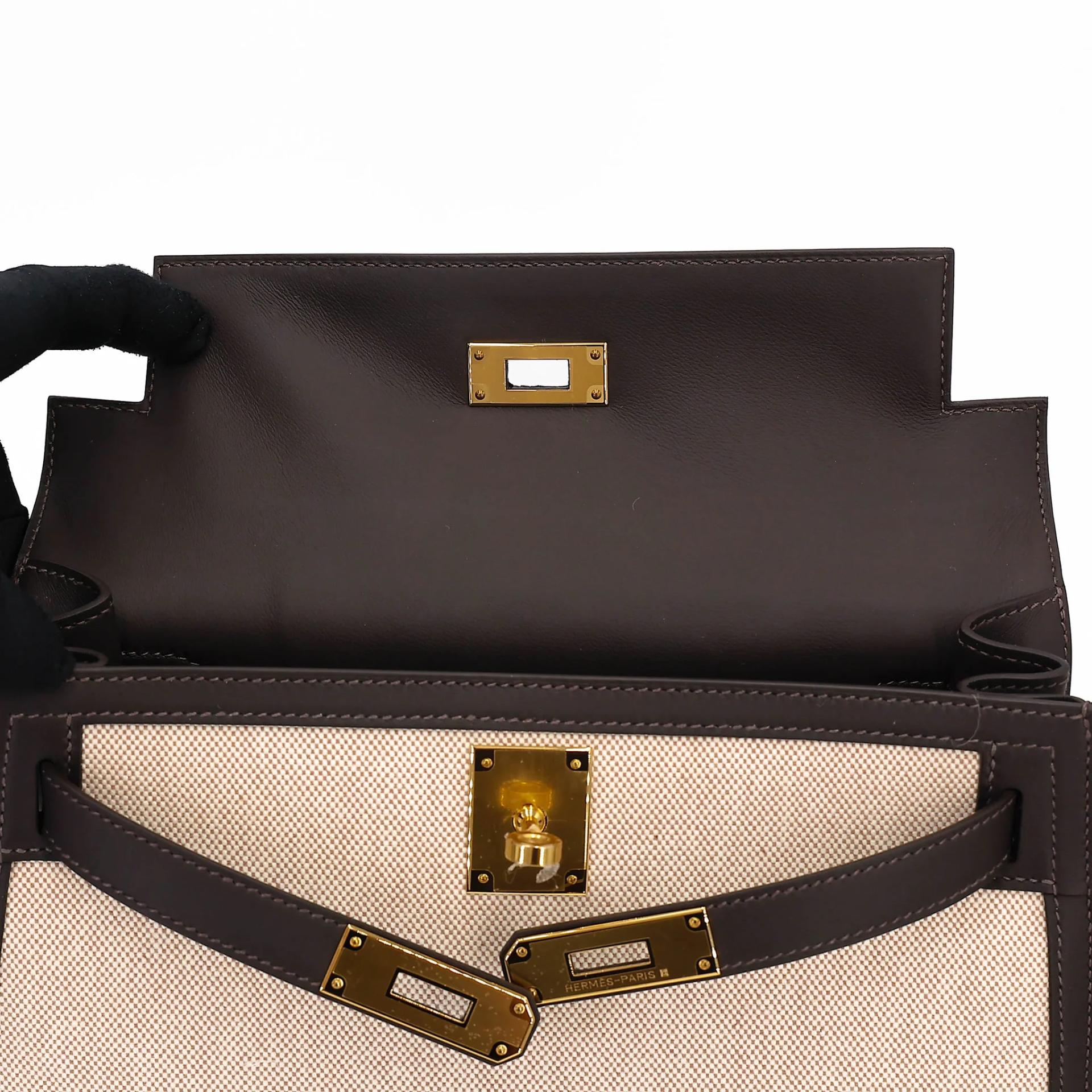 Brand New ( Rank N ) HERMÈS Kelly 28 Bai Brun(T3) Toile H canvas Swift Gold hardware K (2025) - 12
