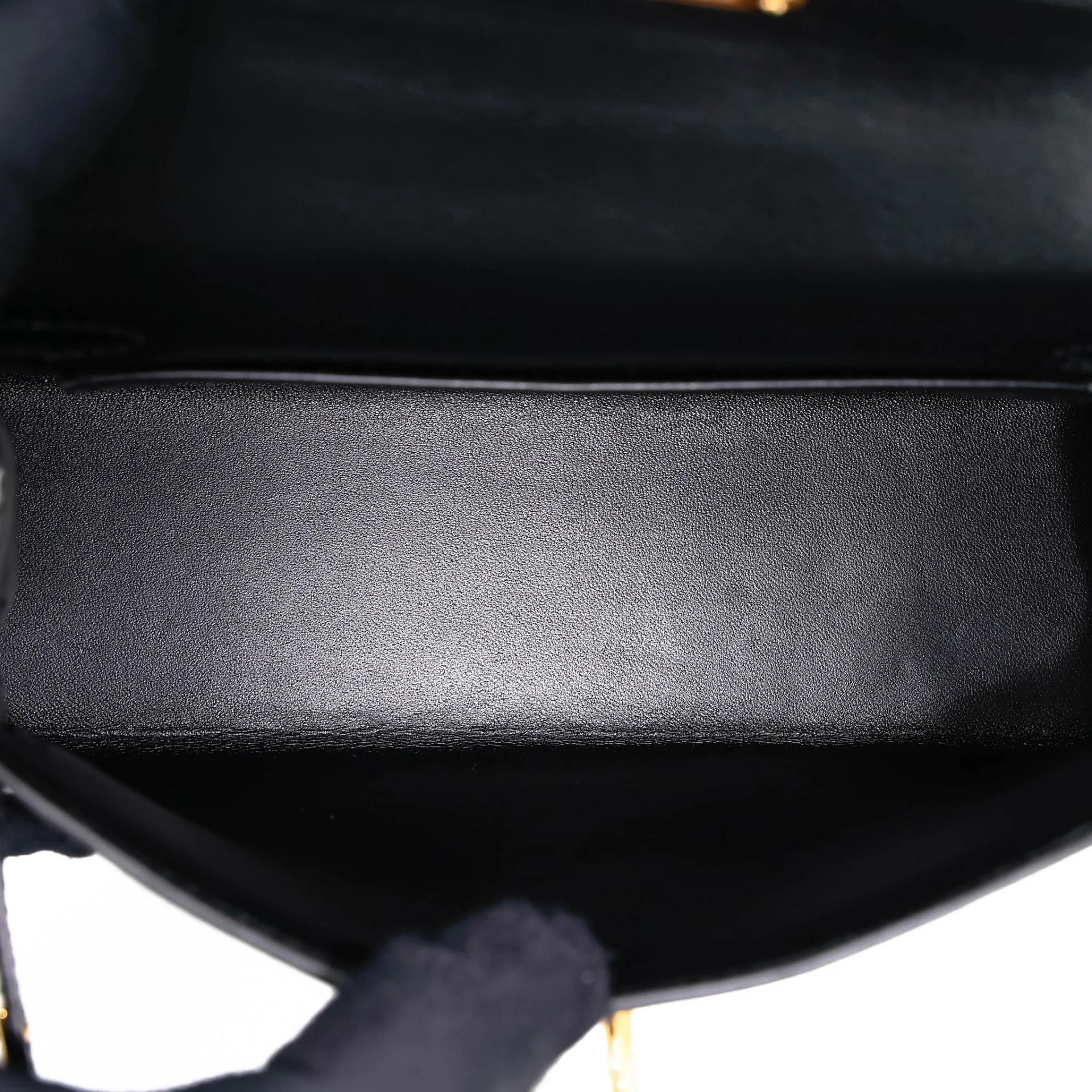Brand New ( Rank N ) HERMÈS Mini Kelly II Noir (89) Matte Alligator Gold hardware G (2026) - 17