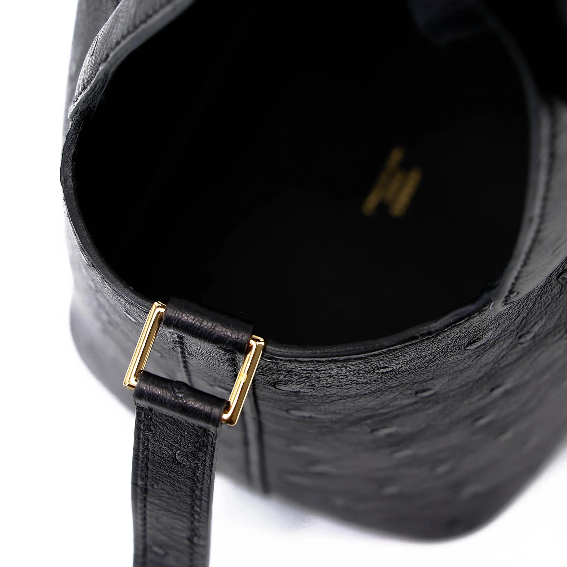 Unused ( Rank NS ) HERMÈS Picotin Lock Micro 14 Noir (89) Ostrich Gold hardware W (2024) - 14