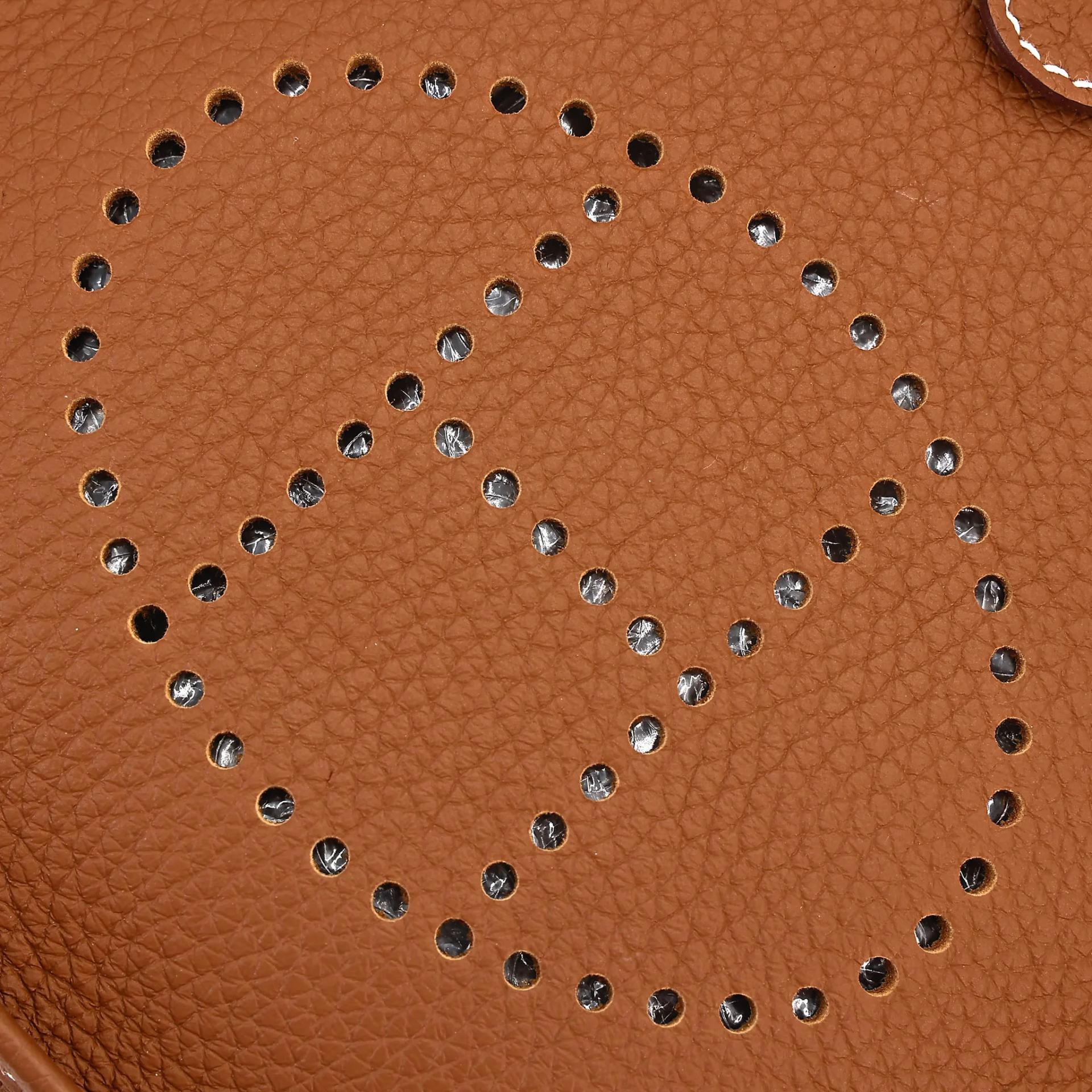 Very Good ( Rank A) HERMÈS Mini Evelyne 16 Amazone 112cm Gold (37) Clemence Gold hardware Z (2021) - 7