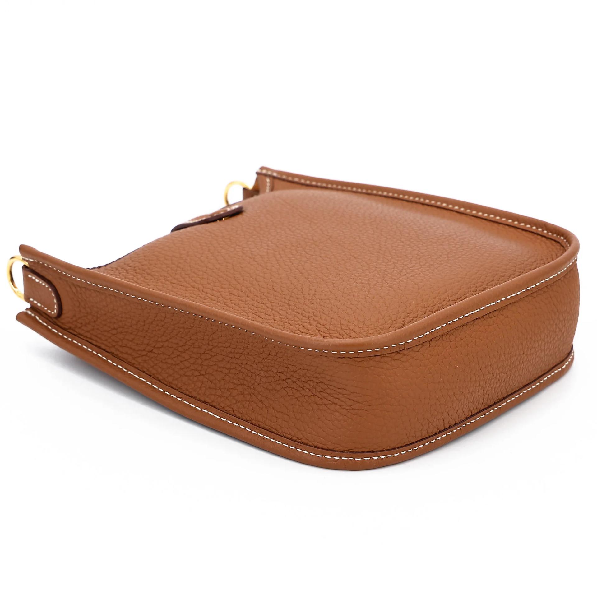 Very Good ( Rank A) HERMÈS Mini Evelyne 16 Amazone 112cm Gold (37) Clemence Gold hardware Z (2021) - 6