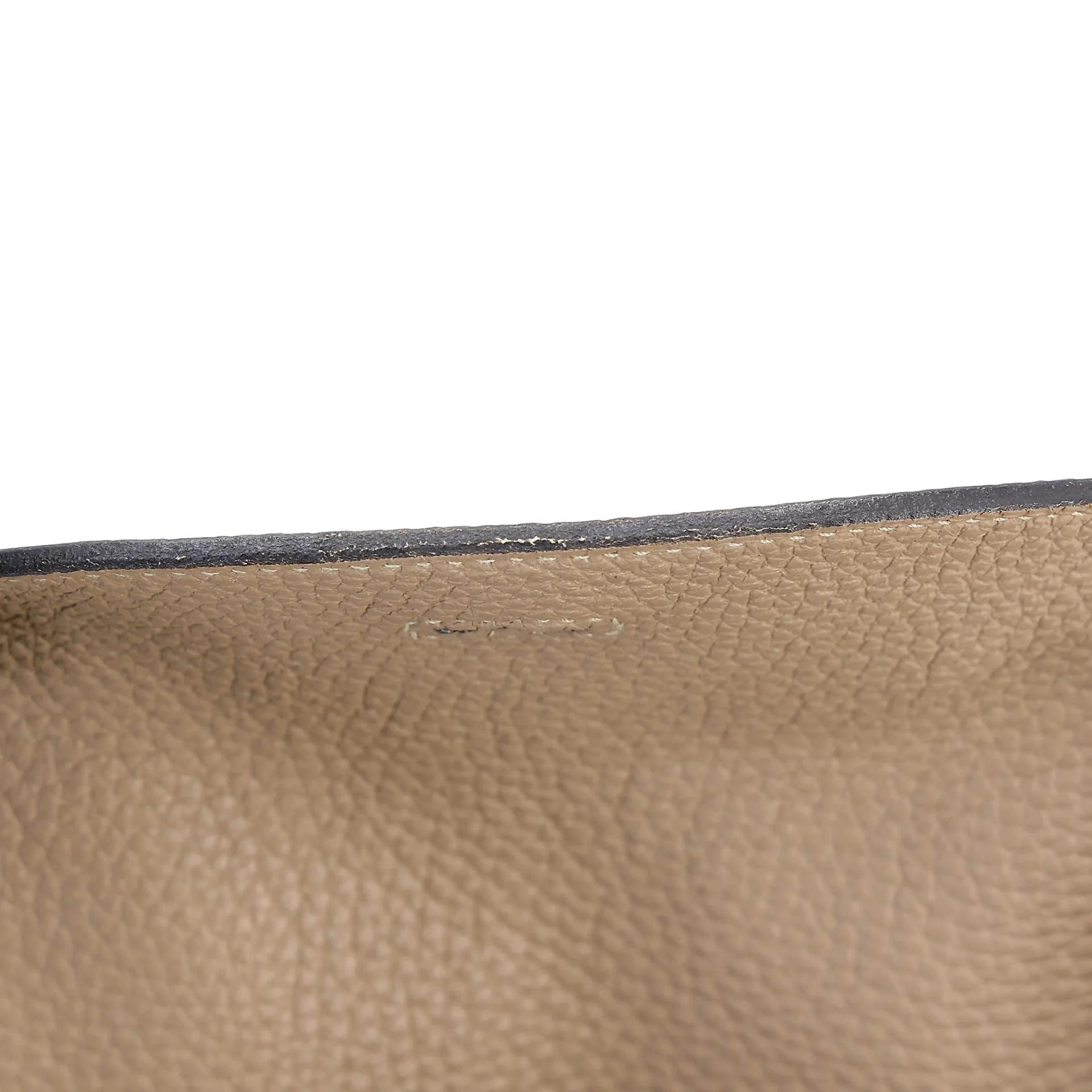 Very Good ( Rank A) HERMÈS Lindy 26 Trench (S2) Clemence Gold hardware U (2022) - 24