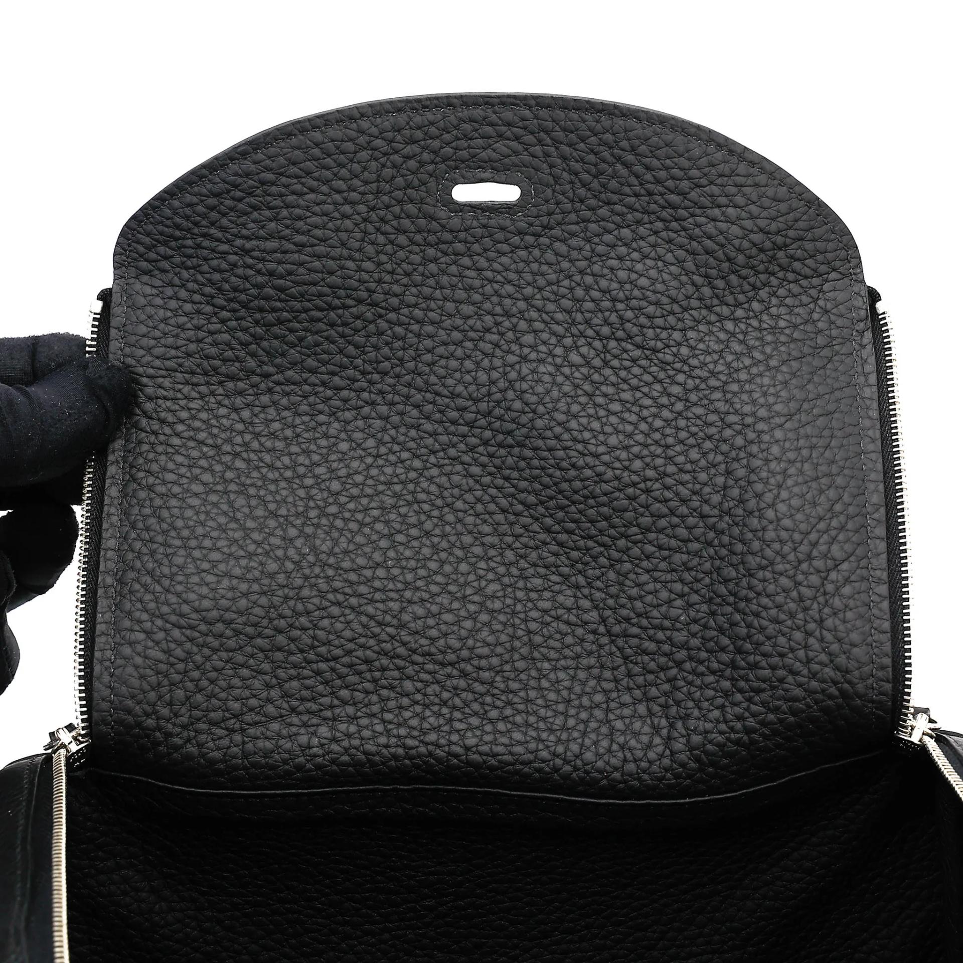 Unused ( Rank NS ) HERMÈS Lindy 26 Noir (89) Clemence Palladium hardware A (2017) - 13