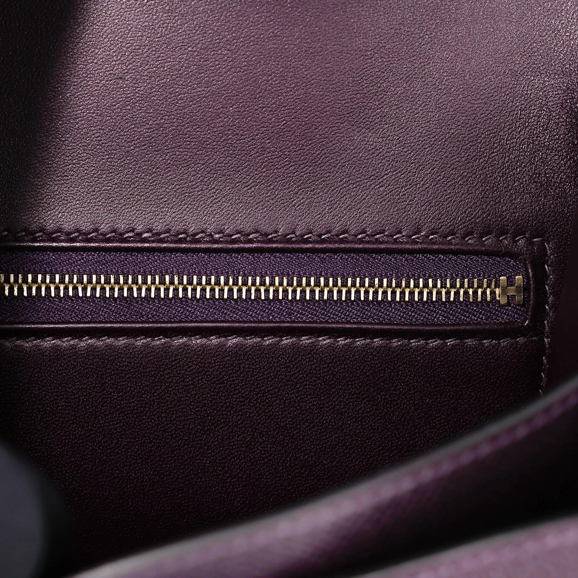 Unused ( Rank NS ) HERMÈS Constance 24 Raisin (59) Epsom Gold hardware D (2019) - 14