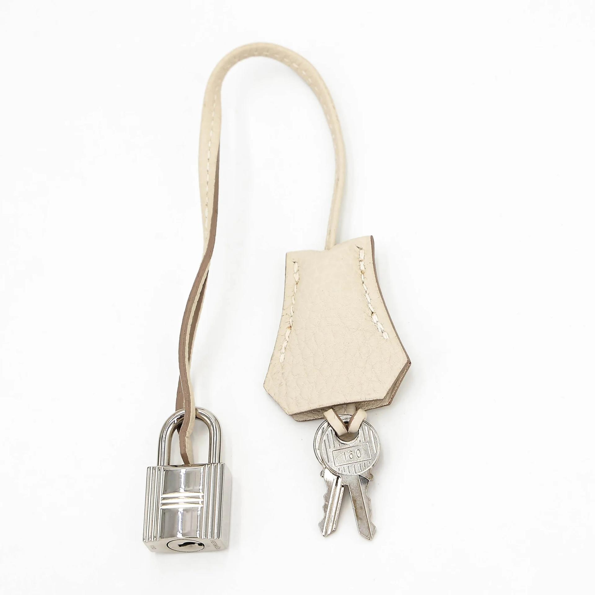 Very Good ( Rank A) HERMÈS Birkin 30 Craie (10) Togo Palladium hardware X (2016) - 30