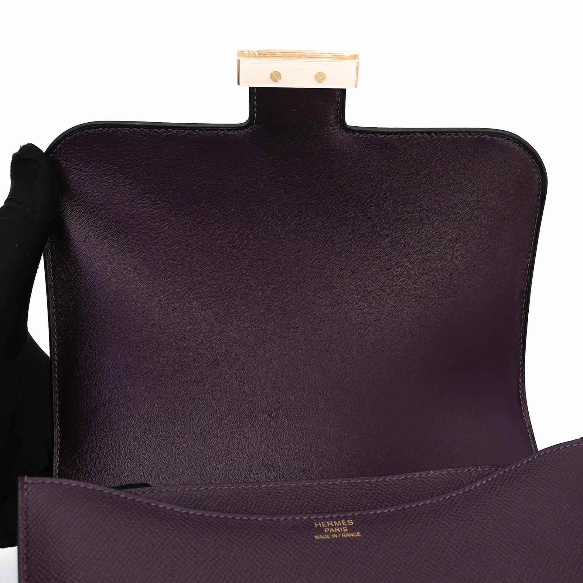 Unused ( Rank NS ) HERMÈS Constance 24 Raisin (59) Epsom Gold hardware D (2019) - 11