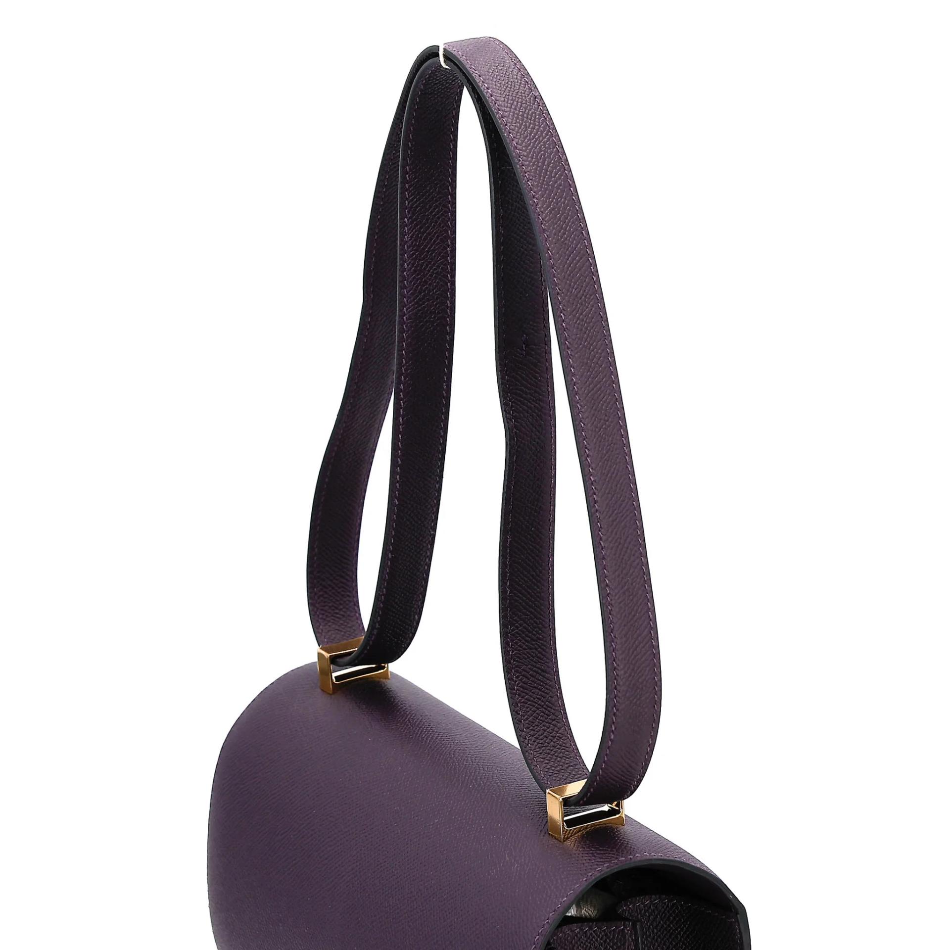 Unused ( Rank NS ) HERMÈS Constance 24 Raisin (59) Epsom Gold hardware D (2019) - 3
