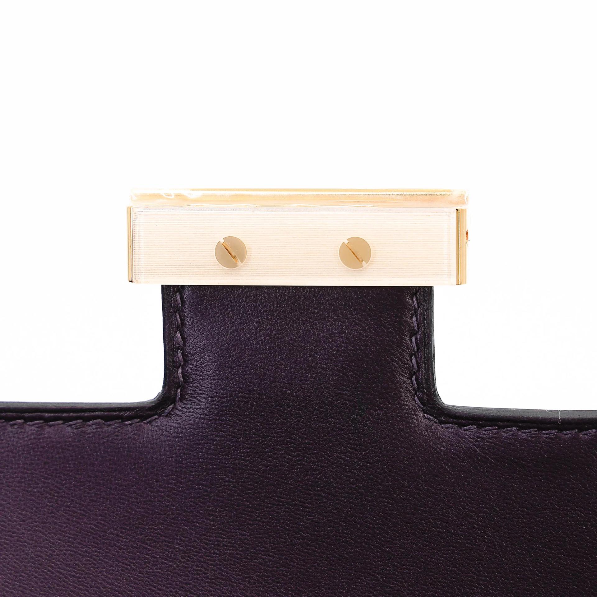 Unused ( Rank NS ) HERMÈS Constance 24 Raisin (59) Epsom Gold hardware D (2019) - 10