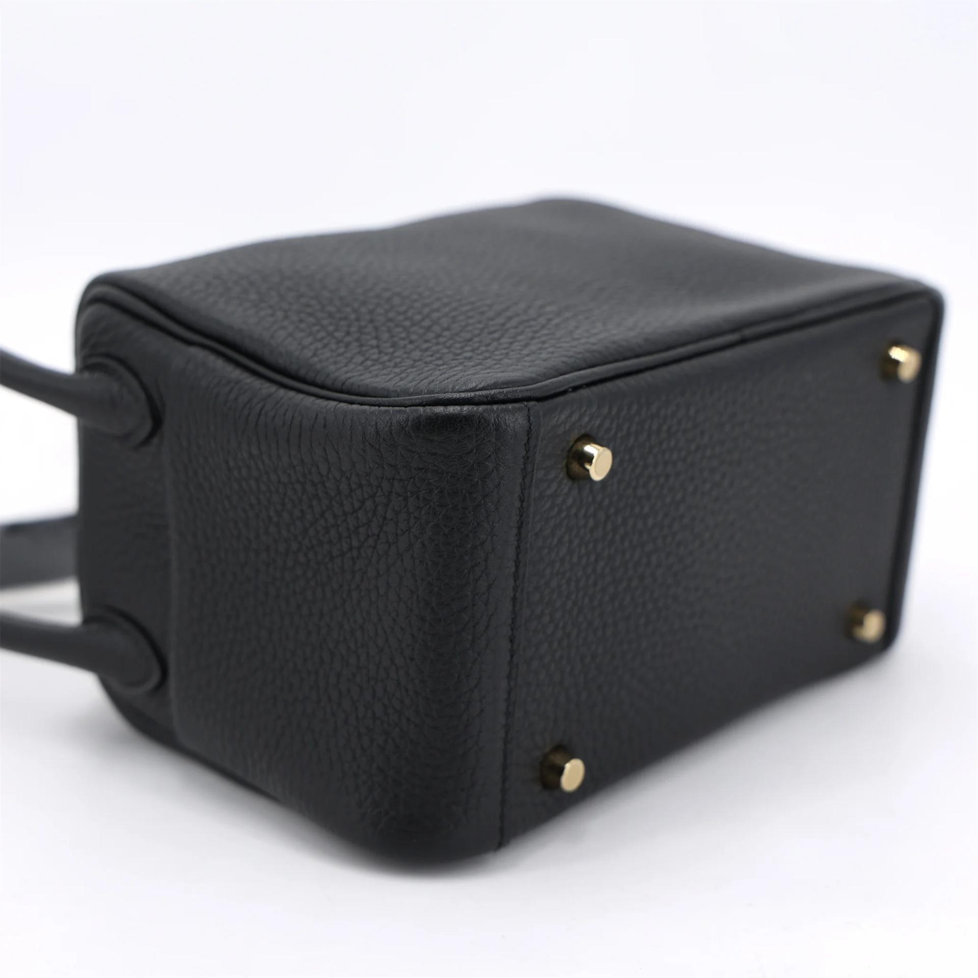 Unused ( Rank NS ) HERMÈS Mini Lindy Noir (89) Clemence Gold hardware B (2023) - 6