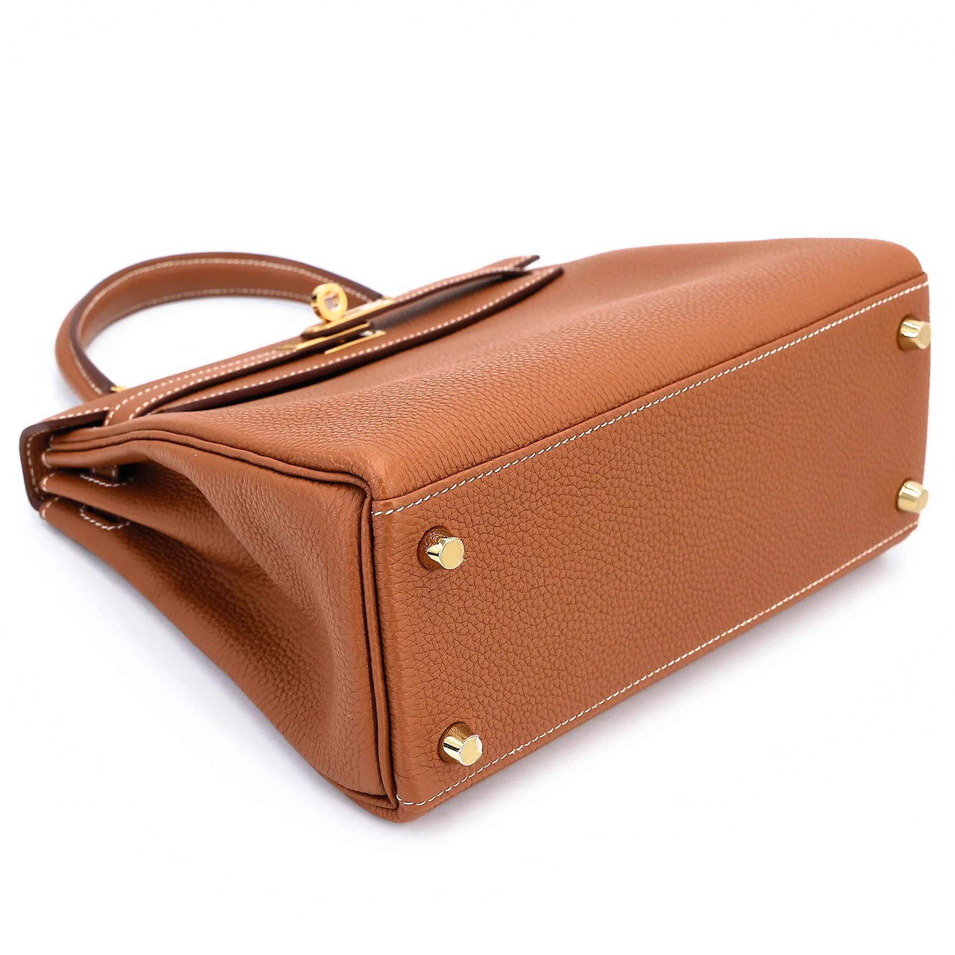 Excellent ( Rank SA ) HERMÈS Kelly 25 Gold (37) Togo Gold hardware Z (2021) - 5
