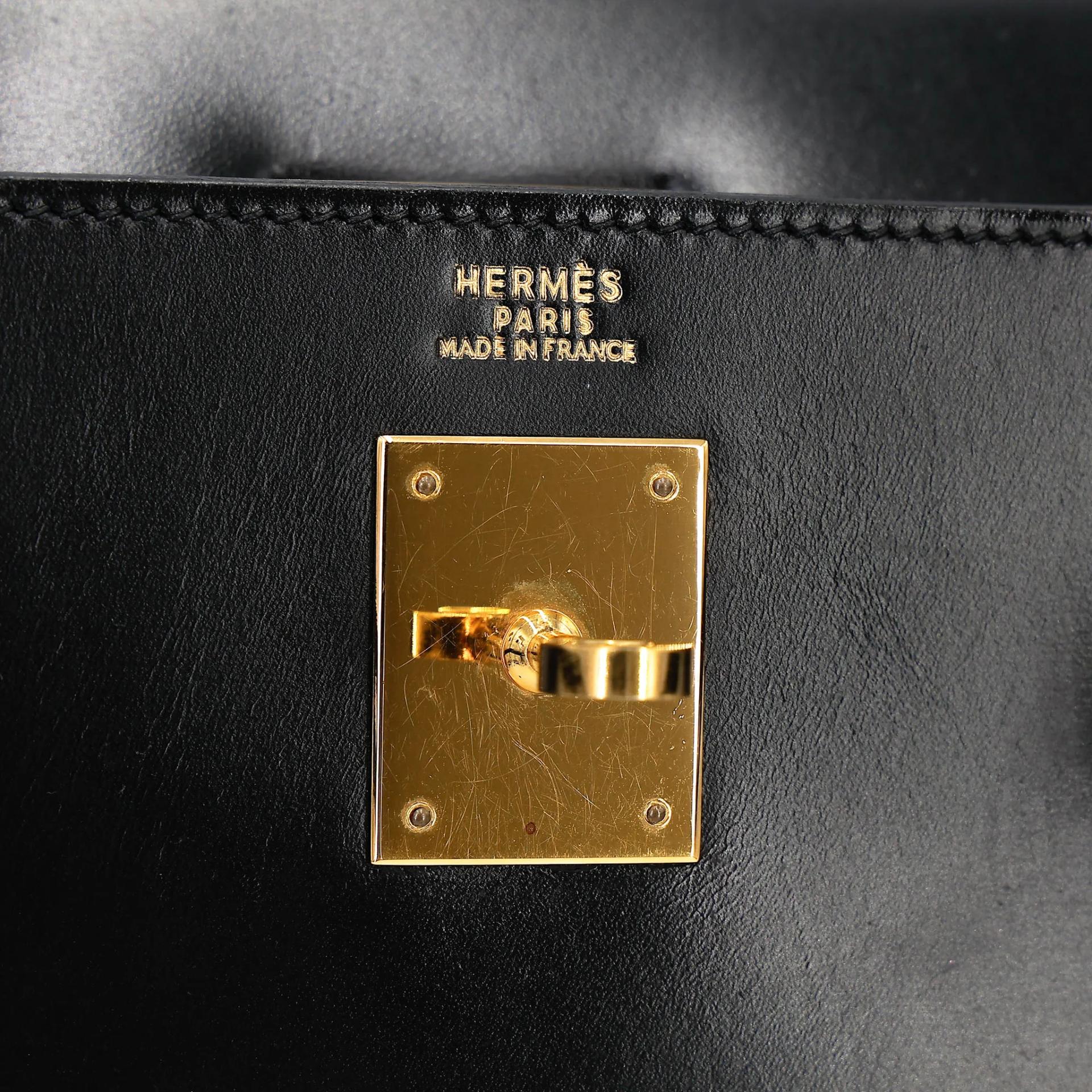 Very Good ( Rank A) HERMÈS Kelly 32 Sellier Noir (89) Box-calf Gold hardware Circle X (1994) - 31
