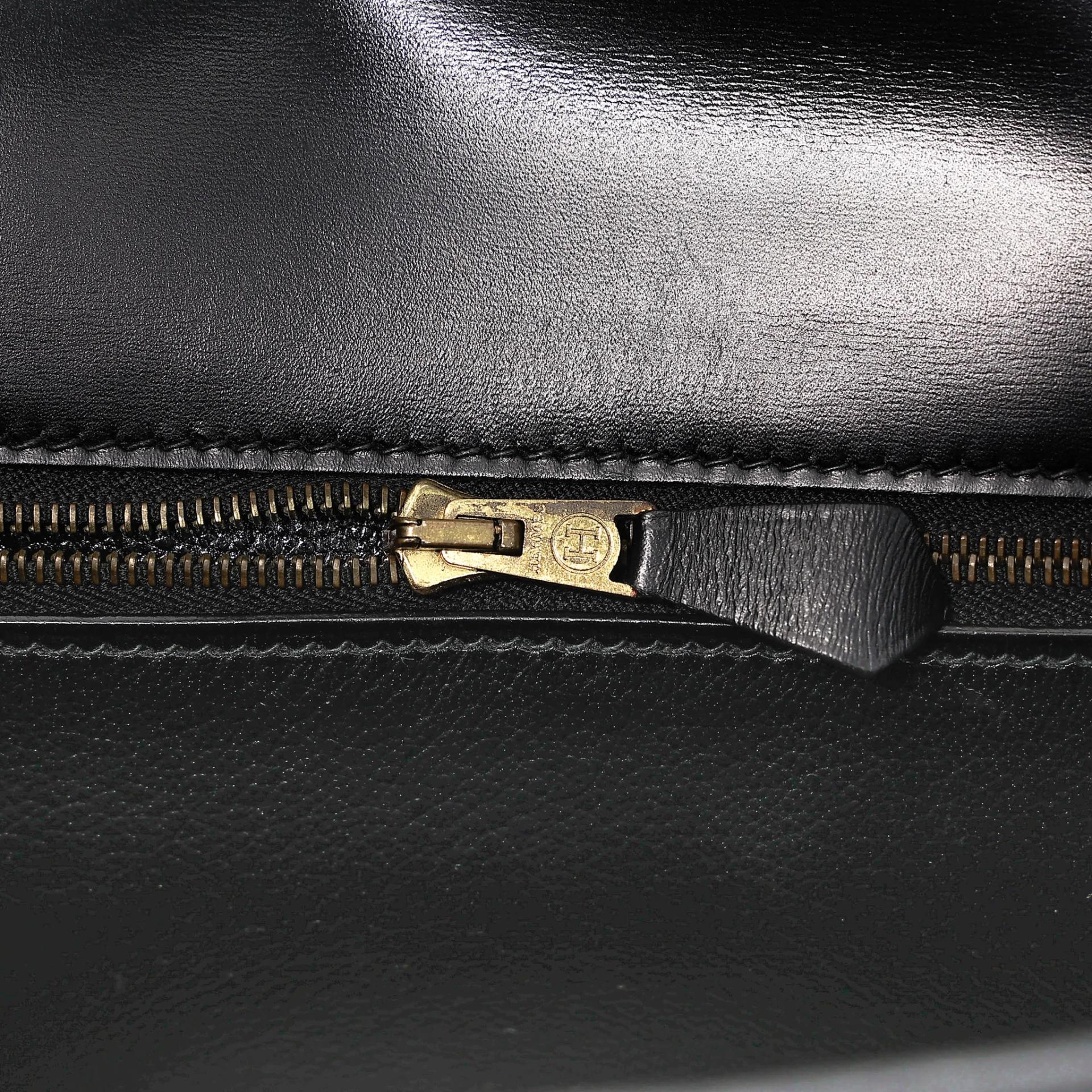 Very Good ( Rank A) HERMÈS Kelly 32 Sellier Noir (89) Box-calf Gold hardware Circle X (1994) - 32
