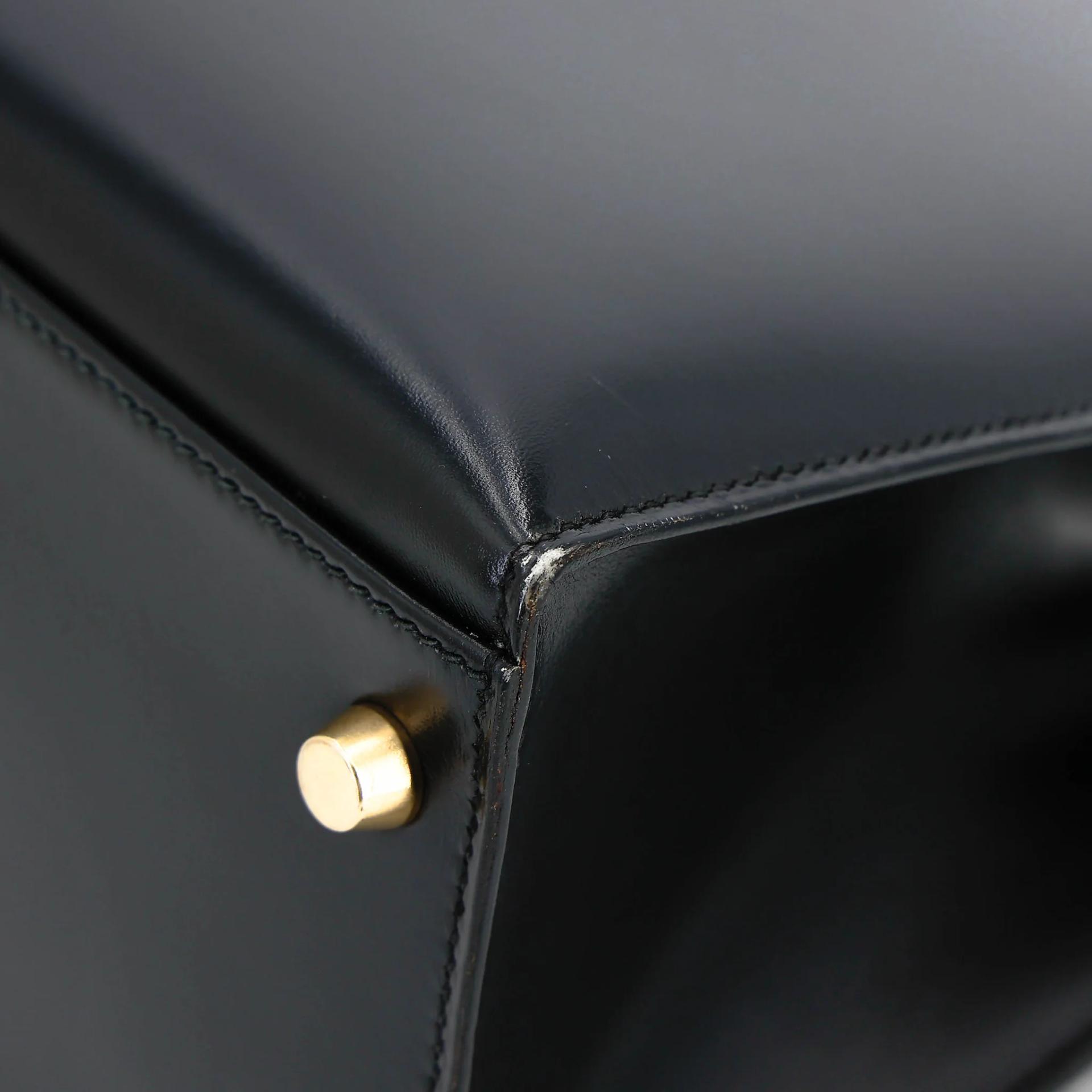 Very Good ( Rank A) HERMÈS Kelly 32 Sellier Noir (89) Box-calf Gold hardware Circle X (1994) - 16