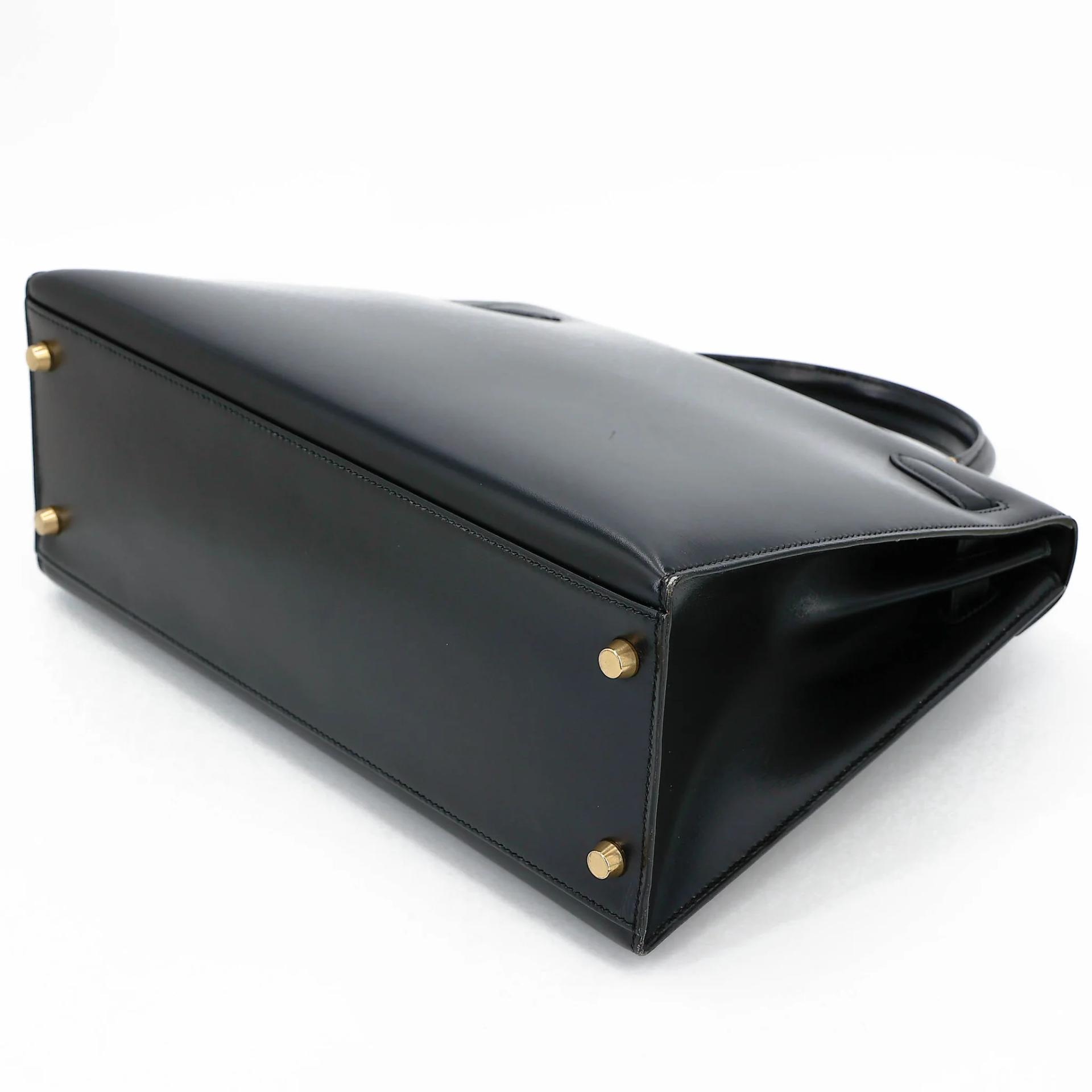 Very Good ( Rank A) HERMÈS Kelly 32 Sellier Noir (89) Box-calf Gold hardware Circle X (1994) - 12