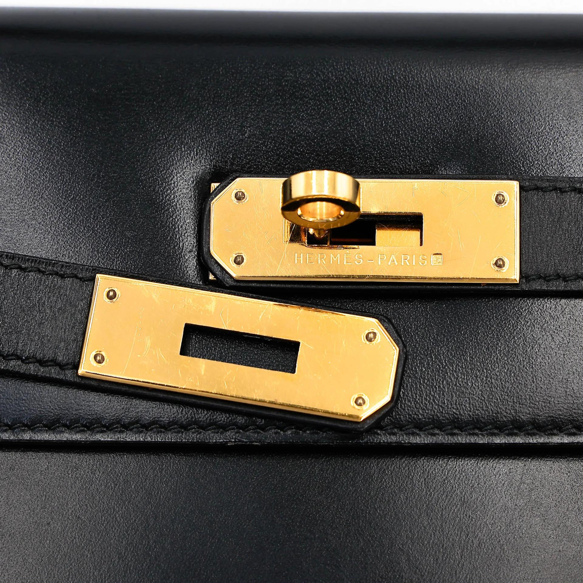 Very Good ( Rank A) HERMÈS Kelly 32 Sellier Noir (89) Box-calf Gold hardware Circle X (1994) - 23
