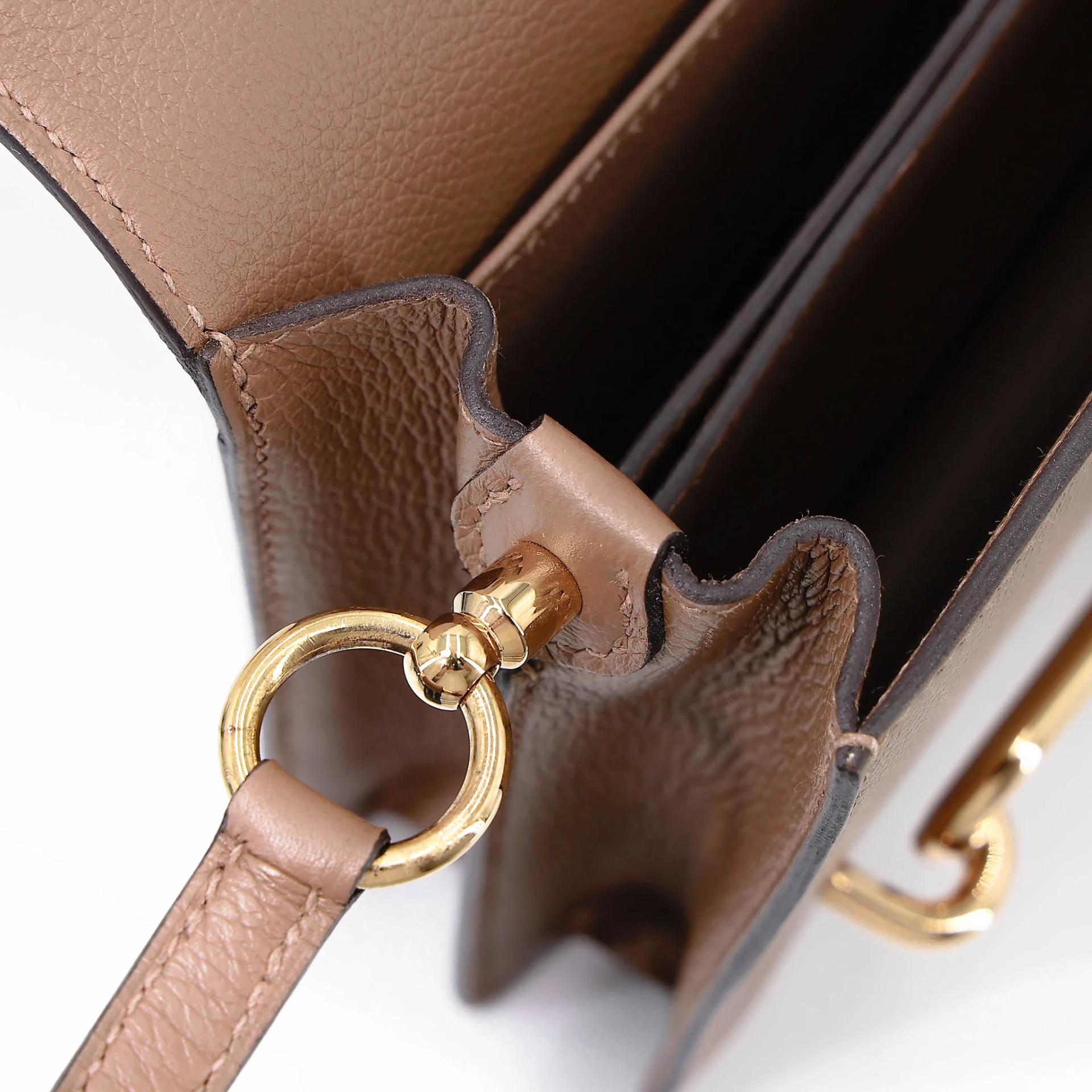 Very Good ( Rank A) HERMÈS Roulis Mini Beige de Weimar (D0) Evercolor Permabrass hardware Z (2021) - 14