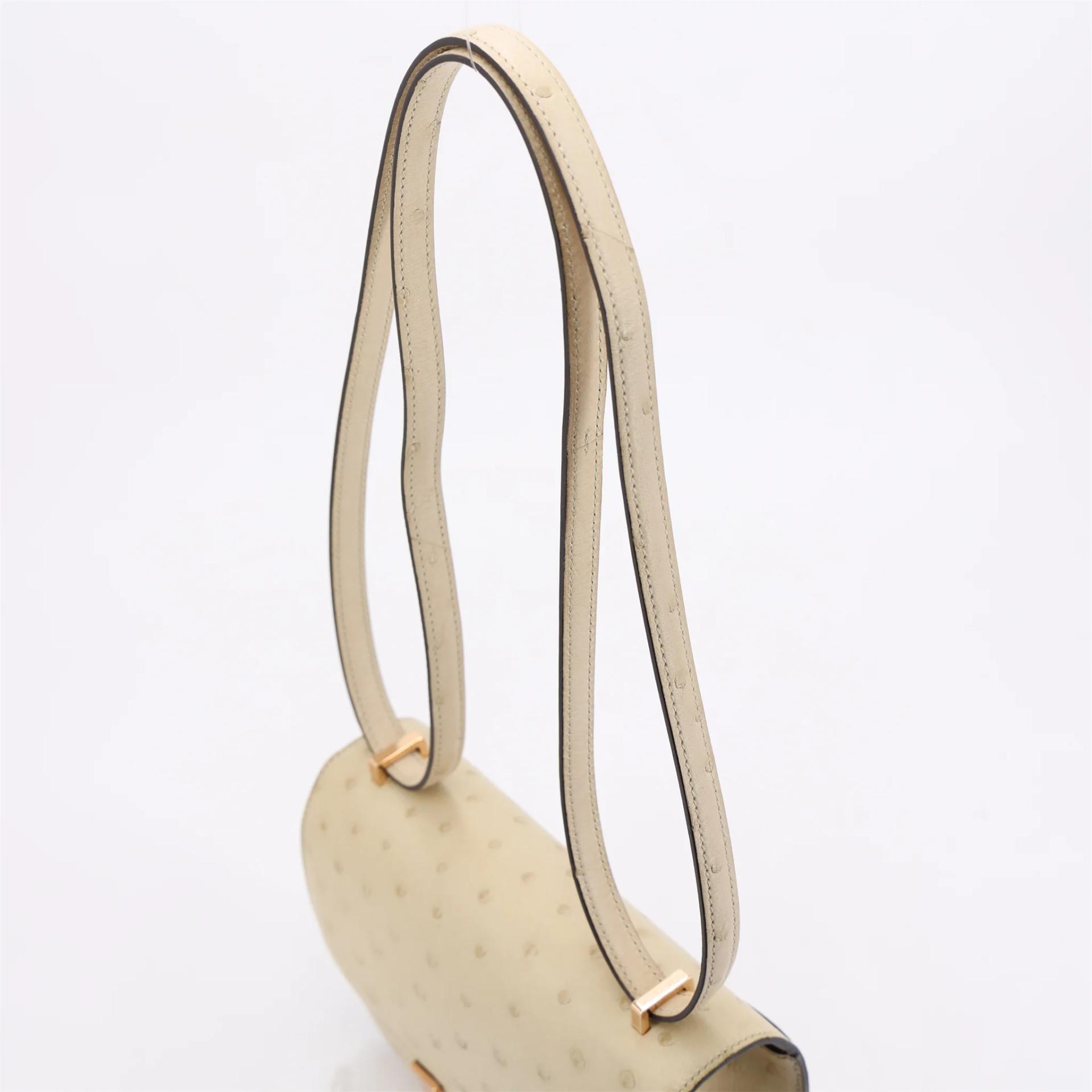 Very Good ( Rank A) HERMÈS Constance Mini Parchemin (3C) Ostrich Rose Gold hardware Y (2020) - 3