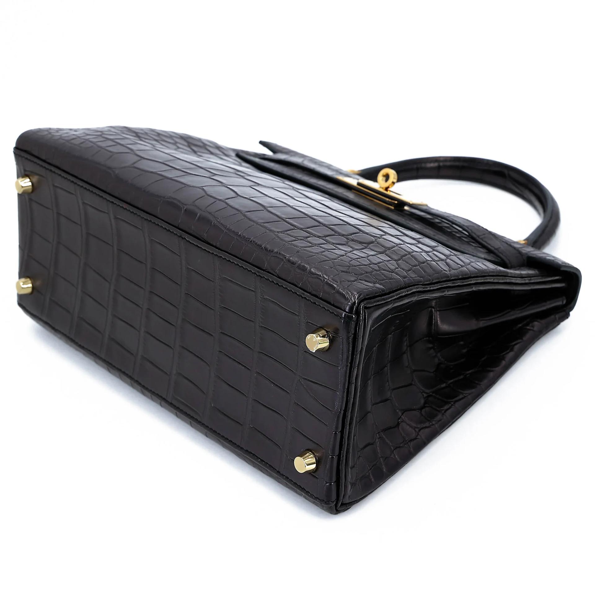 Very Good ( Rank A) HERMÈS Kelly 28 Noir (89) Matte Alligator Gold hardware D (2019) - 4