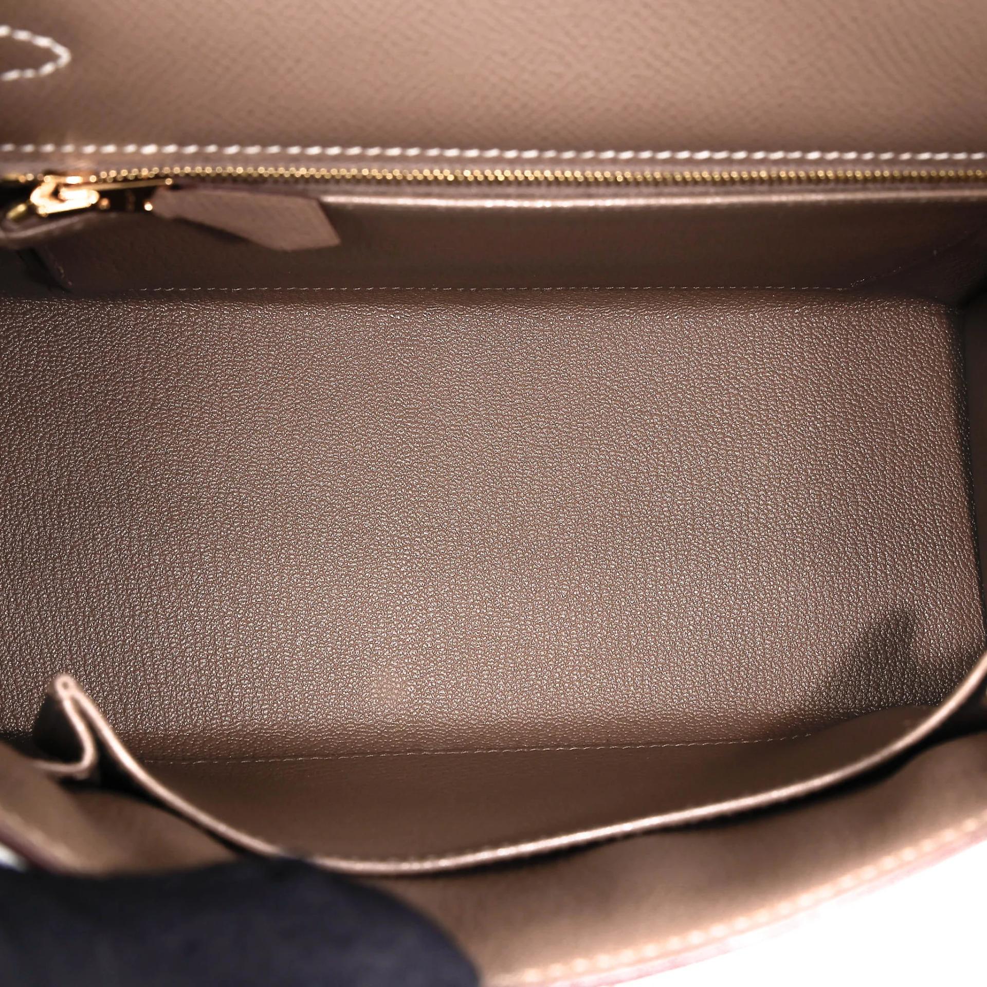 Very Good ( Rank A) HERMÈS Special Order Kelly 25 Sellier HSS Etoupe (18) Craie (10) Epsom Brushed Gold hardware D (2019) - 24