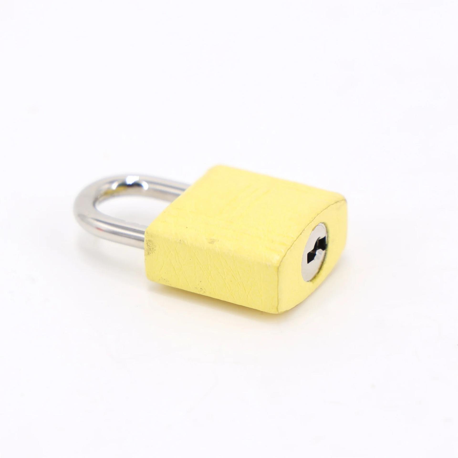 Very Good ( Rank A) HERMÈS Picotin Lock Micro 14 Jaune Citron (9N) Ostrich Palladium hardware W (2024) - 16