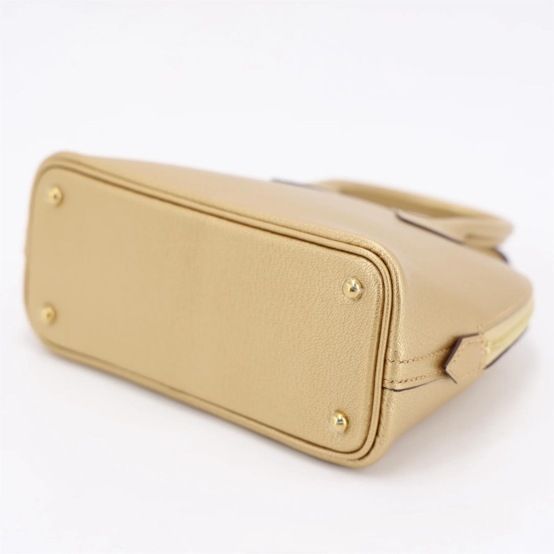 Brand New ( Rank N ) HERMÈS Mini Bolide 1923 Dore (Y9) Chevre Gold hardware G (2026) - 5